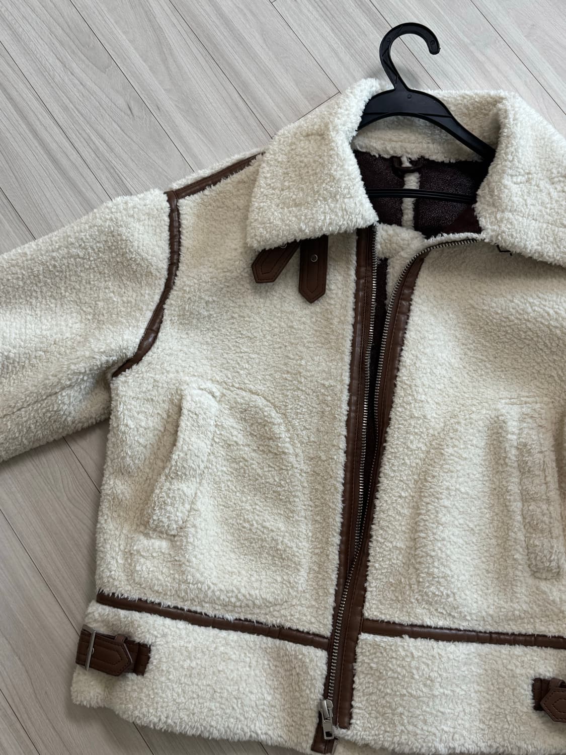 ❄️(새상품)스파오 라이더형 양털 무스탕 뽀글이 상품이미지7