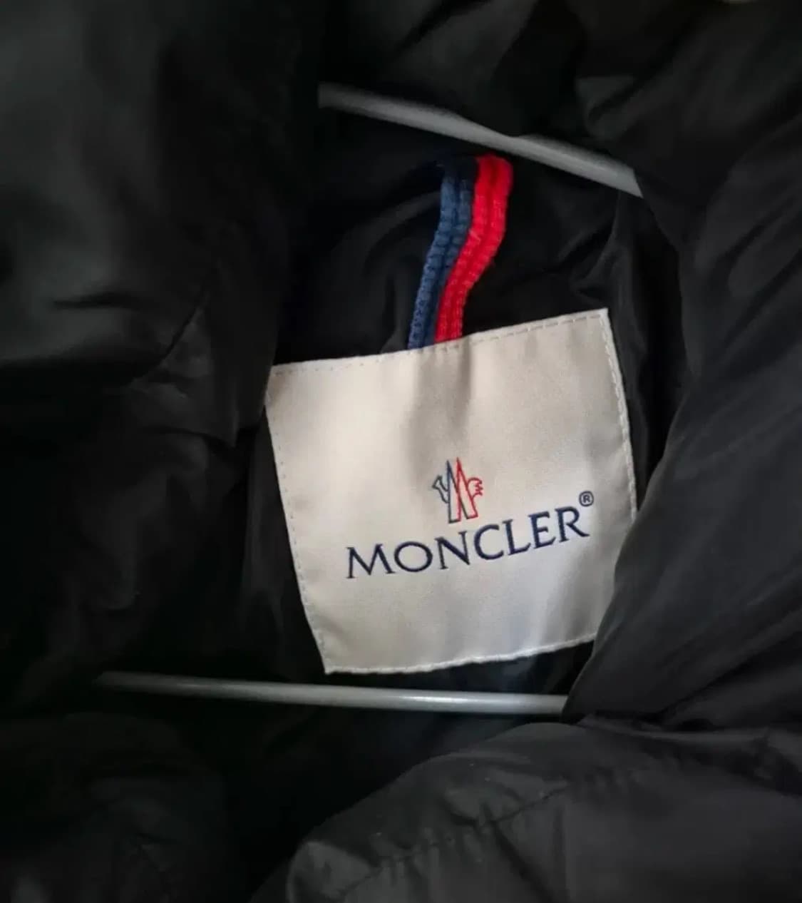 [6] 21FW 몽클레어 클루니 패딩 블랙 상품이미지2