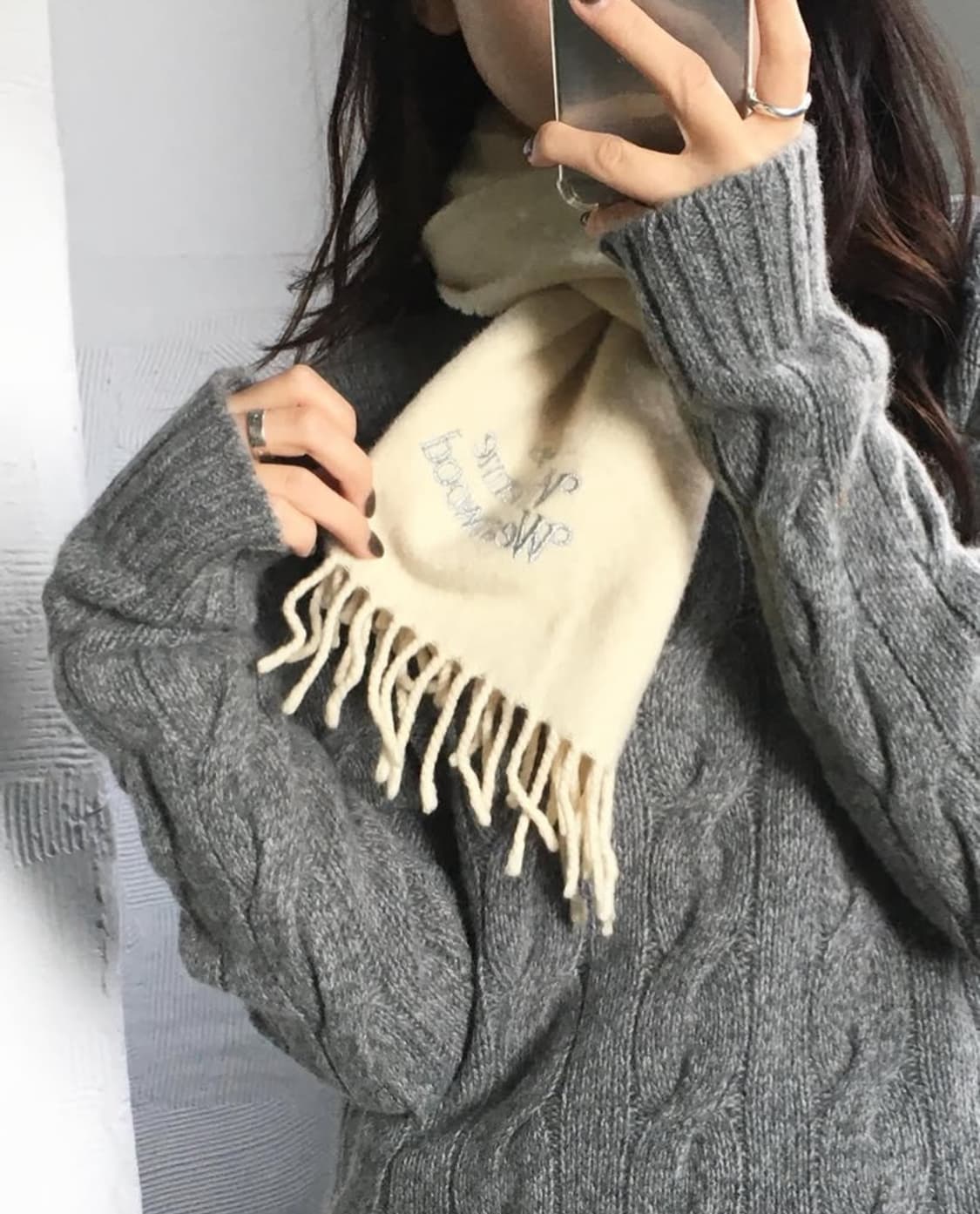 Vivienne Westwood 비비안 웨스트우드 아이보리컬러 머플러 상품이미지2