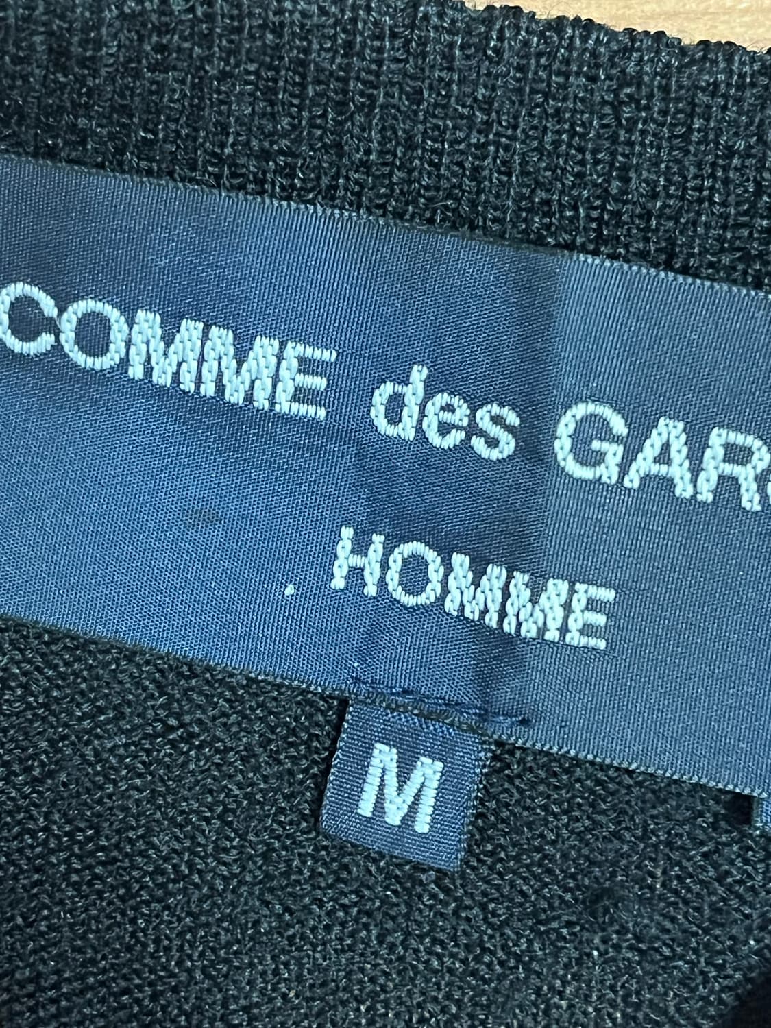 꼼데가르송 옴므 브이넥 니트 상품이미지2