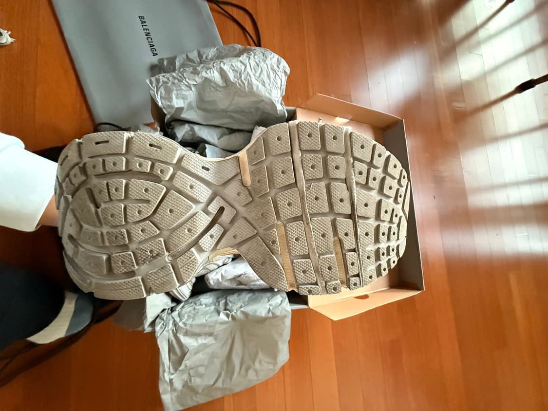 (백화점판) 발렌시아가 3xl 에그쉘 41 상품이미지7