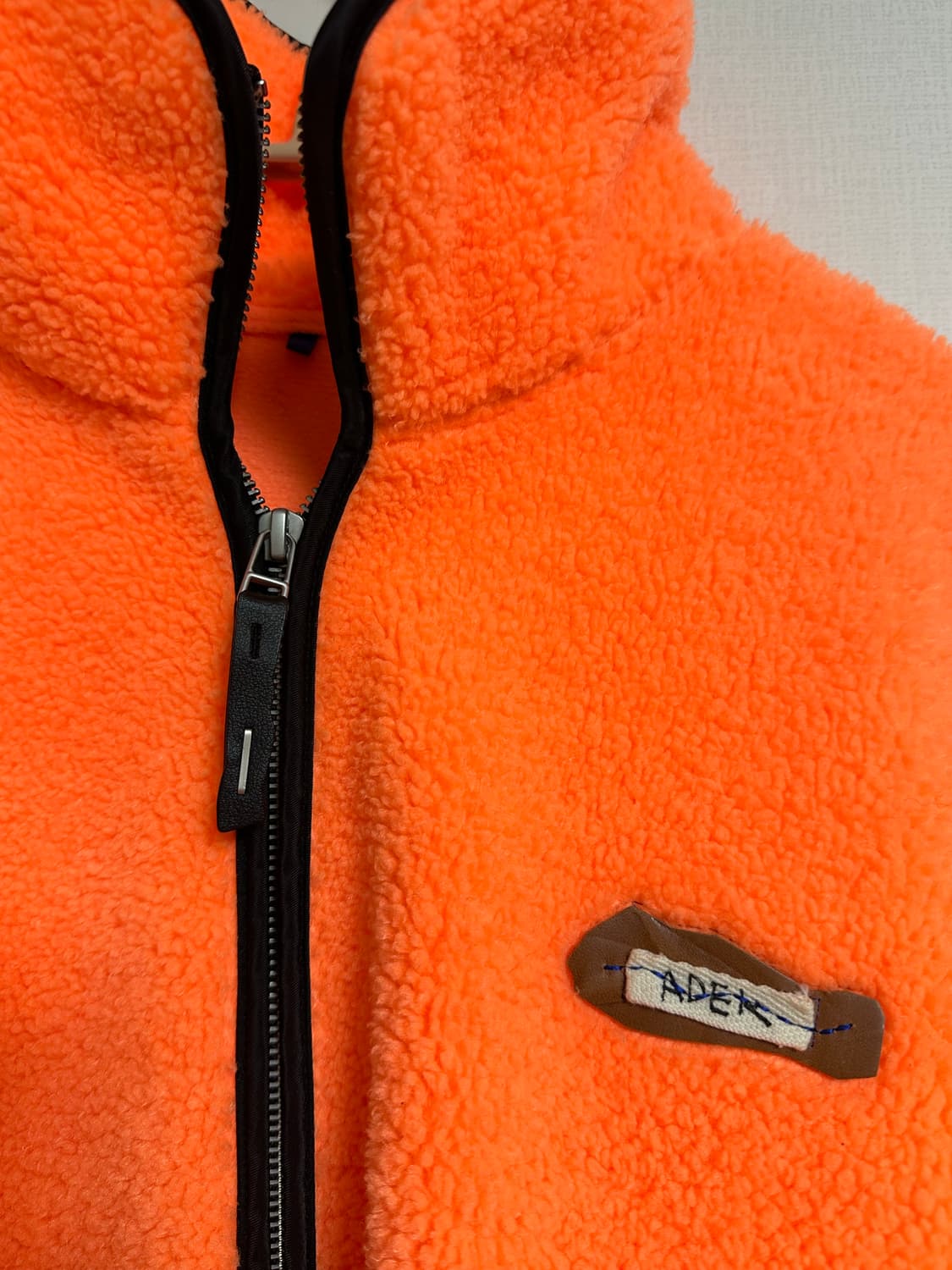 아더에러 오렌지 풀오버 플리스 상품이미지3