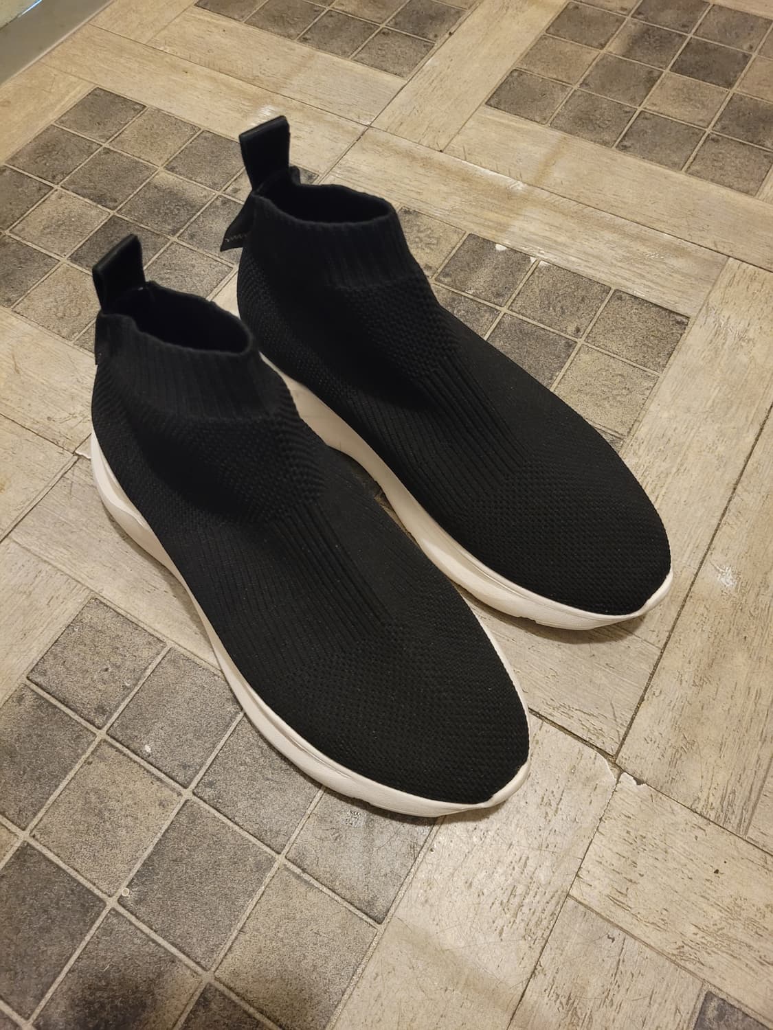 질스튜어트 삭스슈즈 삭스스니커즈 삭스러너 스피드러너 240 상품이미지2