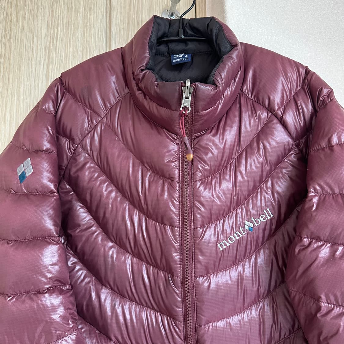 몽벨 구스 경량패딩 버건디 95 M 상품이미지2