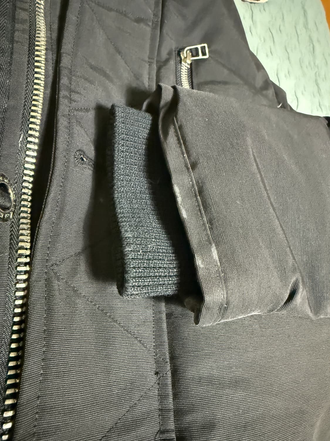 [정품] 무스너클 쓰리쿼터 패딩 / 세탁 필요 / 저렴하게 정리합니다 상품이미지7