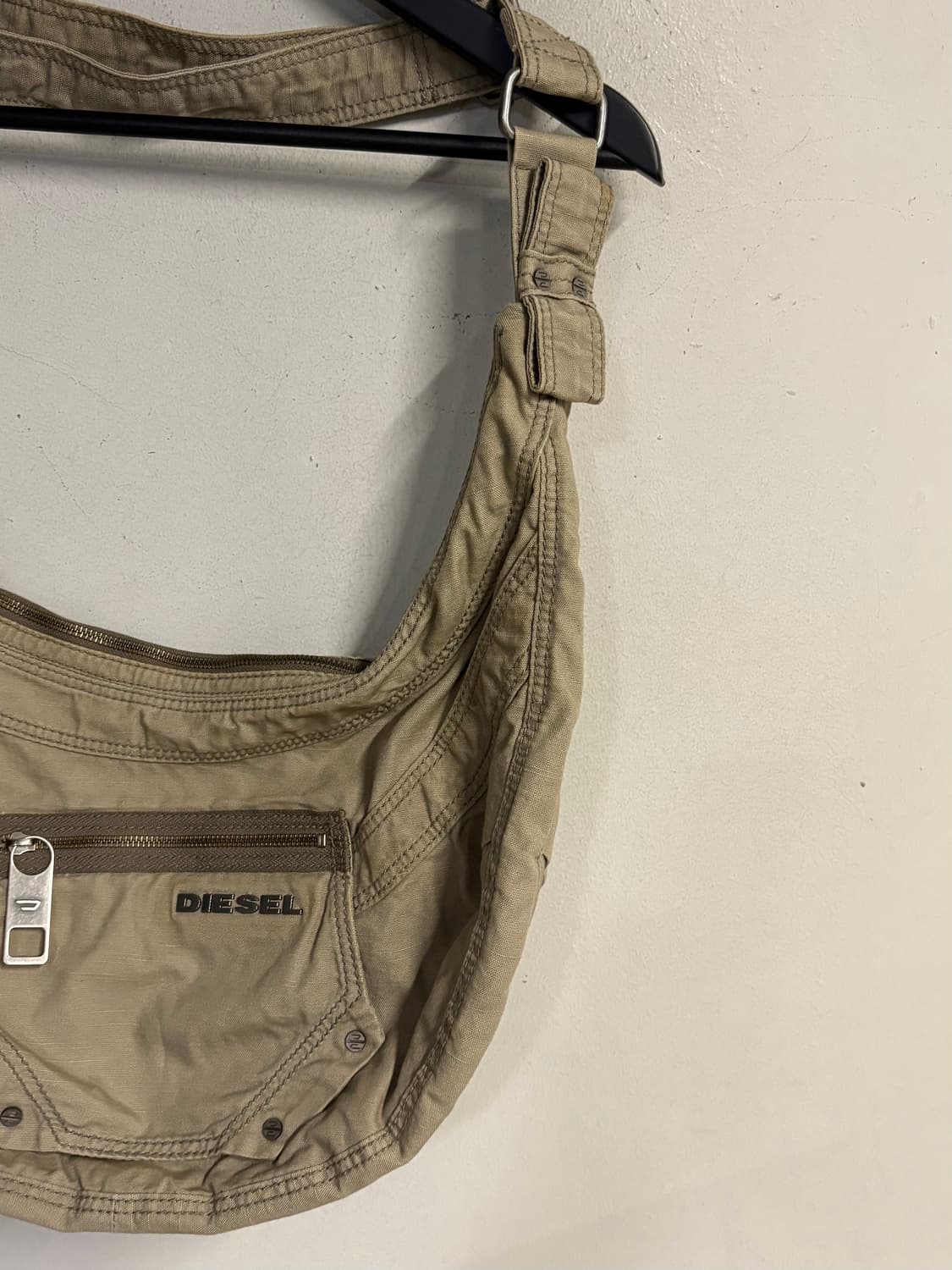 DIESEL archive shoulder bag beige  상품이미지4