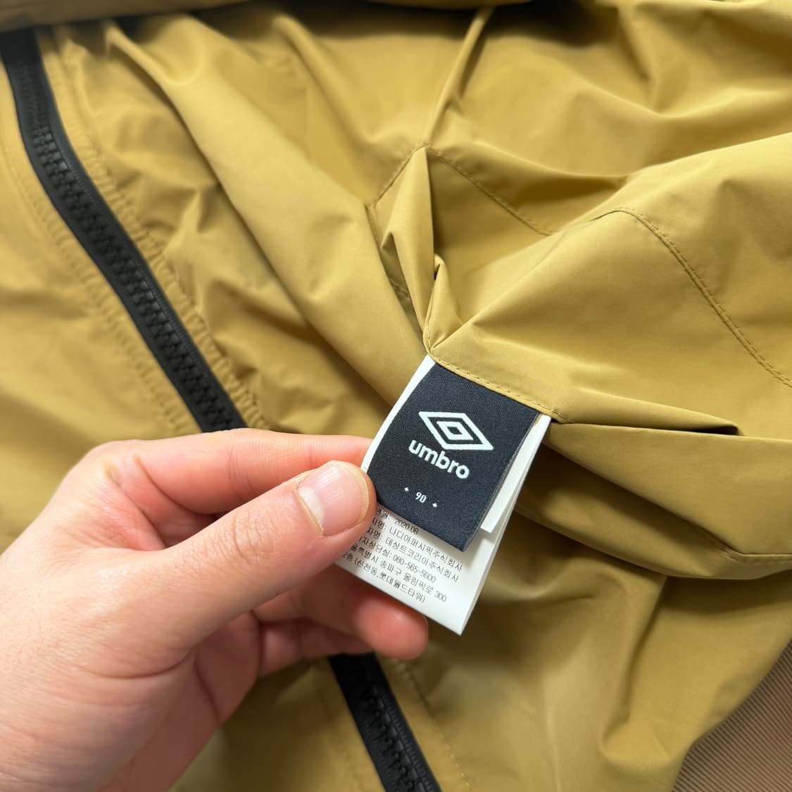 엄브로 리버시블 퀄팅 봄버 자켓 상품이미지3