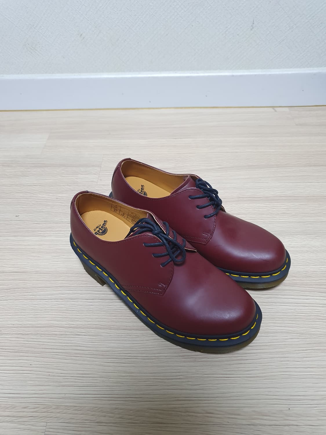 닥터마틴 체리레드 아모리 힐 슈즈 250~55 상품이미지2