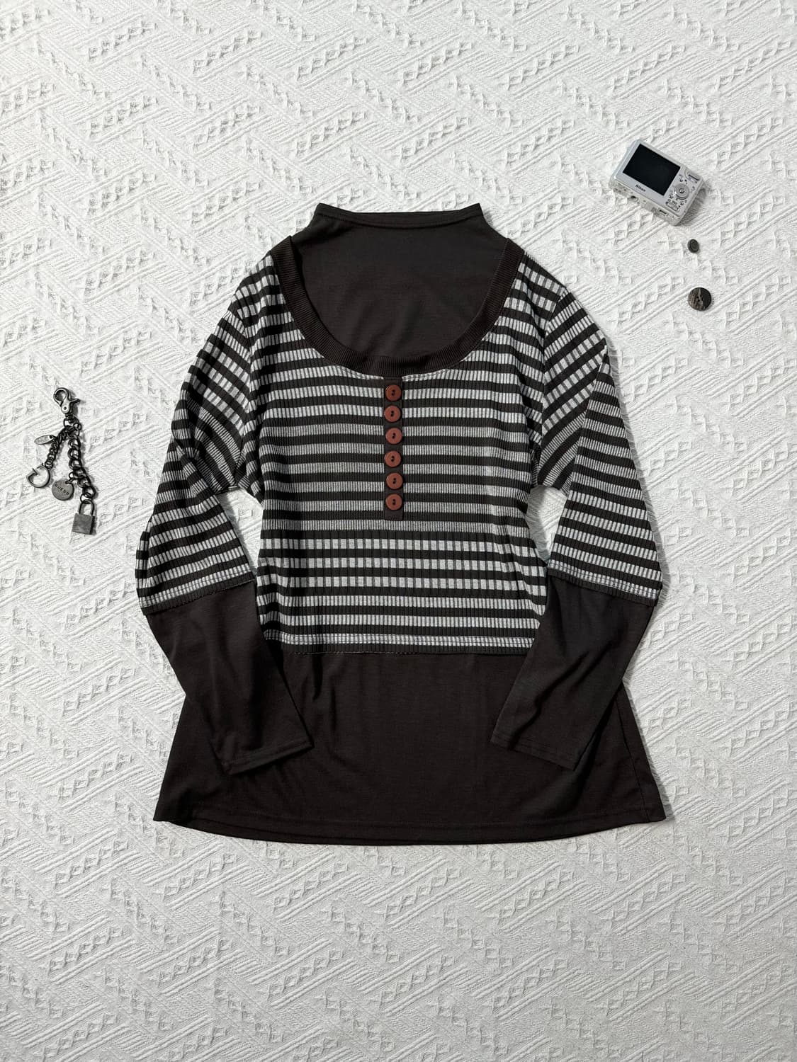 레이어드 버튼 니트 상품이미지5