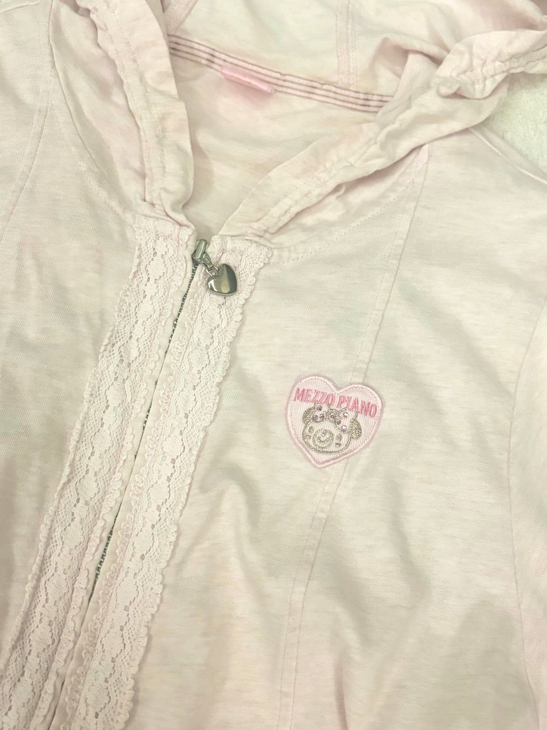 메조피아노 딸기우유 후드집업 메조피아노 후집 히메갸루라떼갸루조지후쿠 상품이미지2