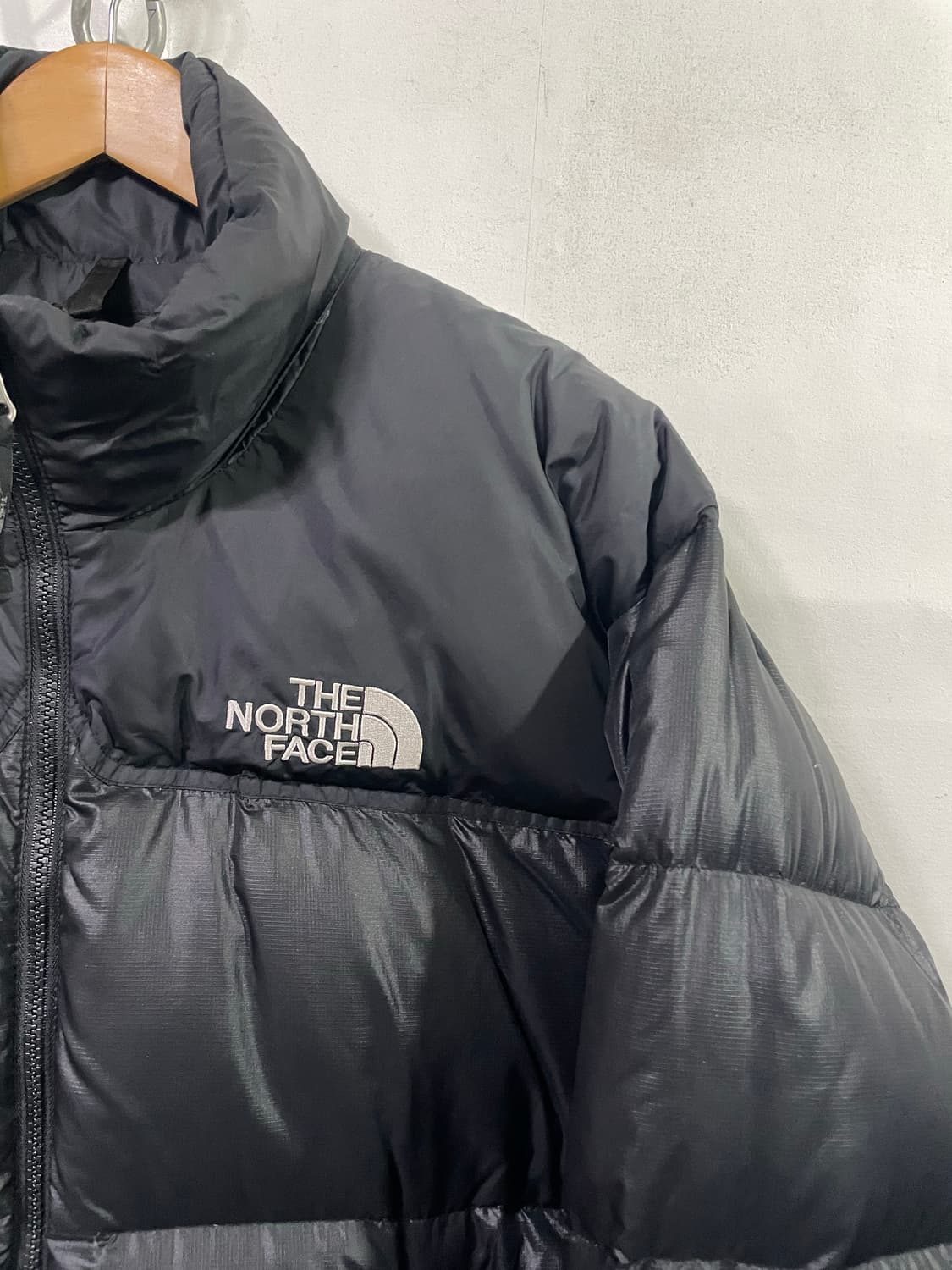 노스페이스 눕시 패딩 점퍼 블랙 넉넉100 상품이미지3