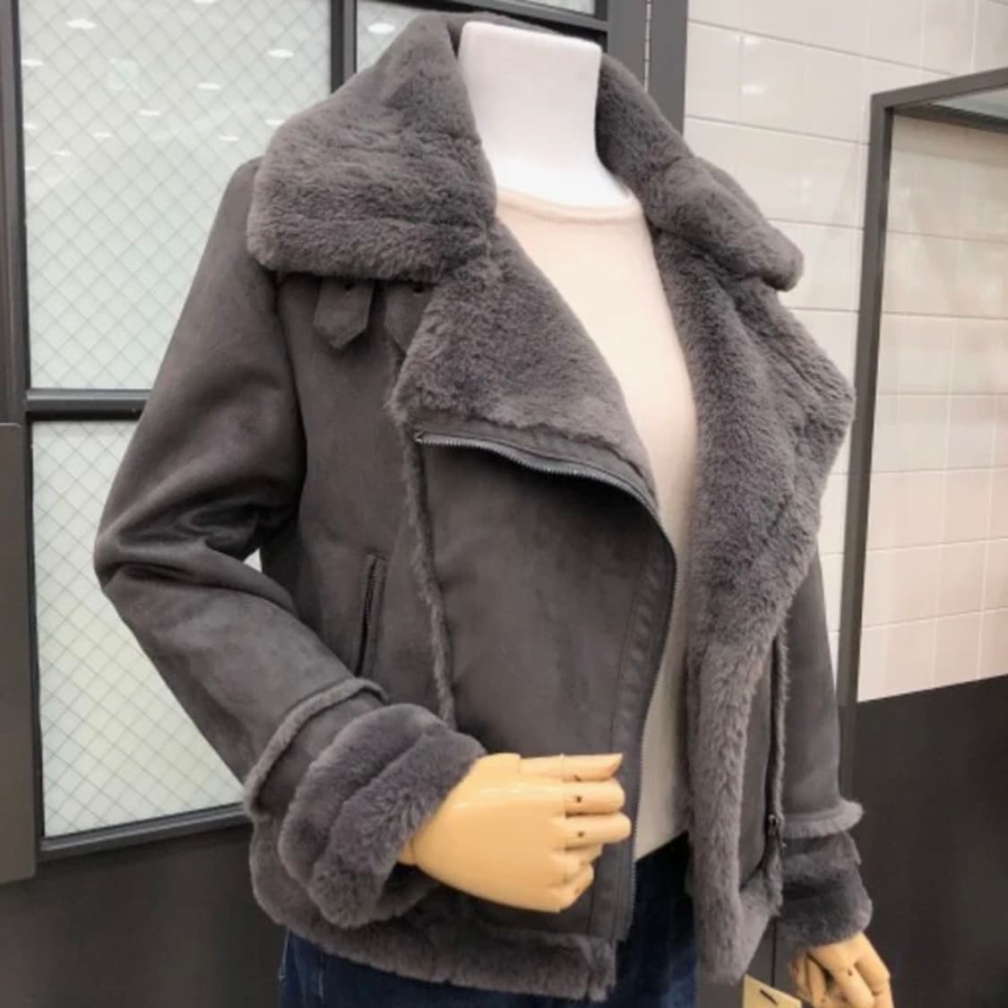 버클 스웨이드 라이더 숏 무스탕 상품이미지3