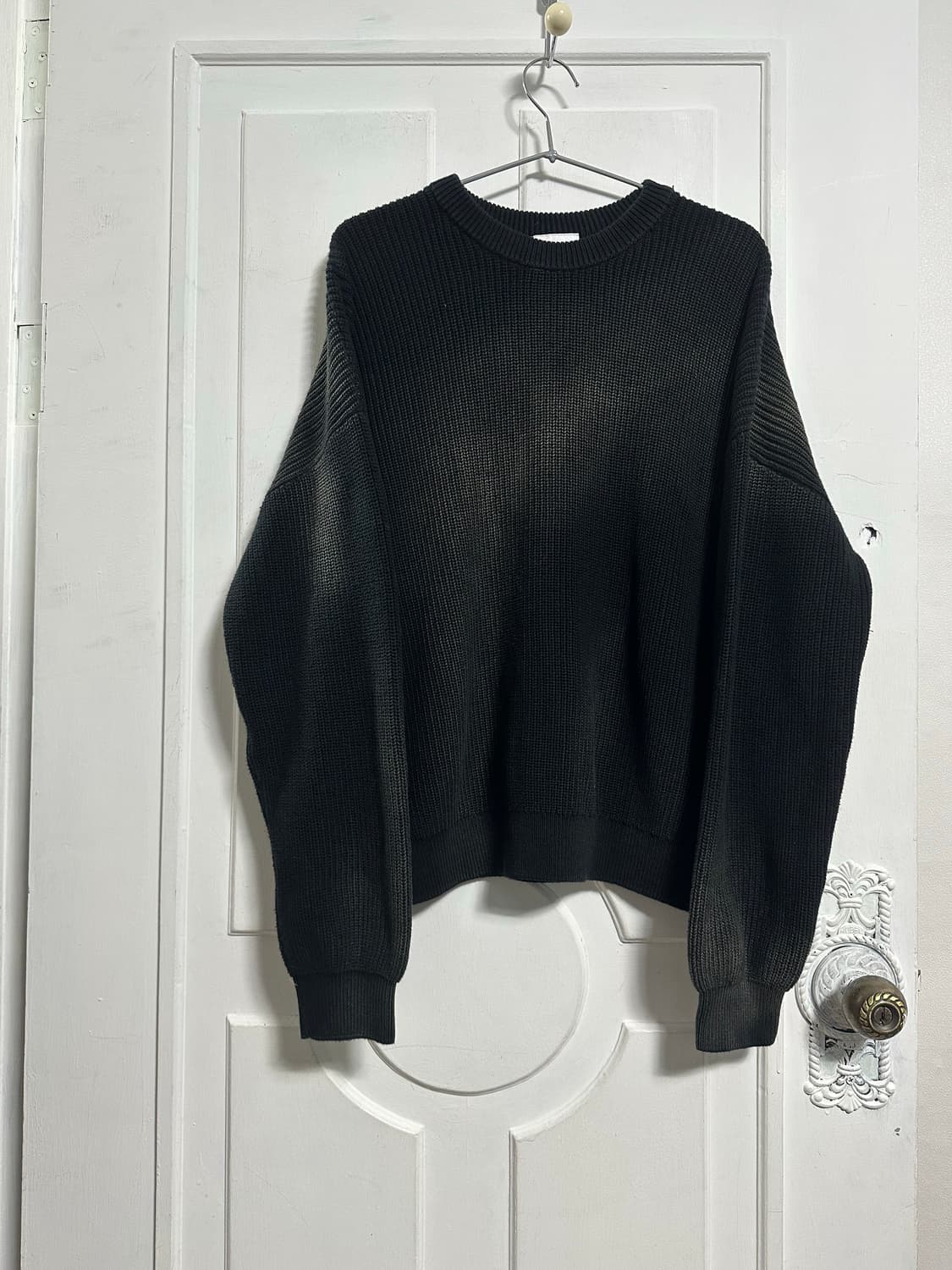 노매뉴얼 스프레이 다이드 니트 상품이미지1