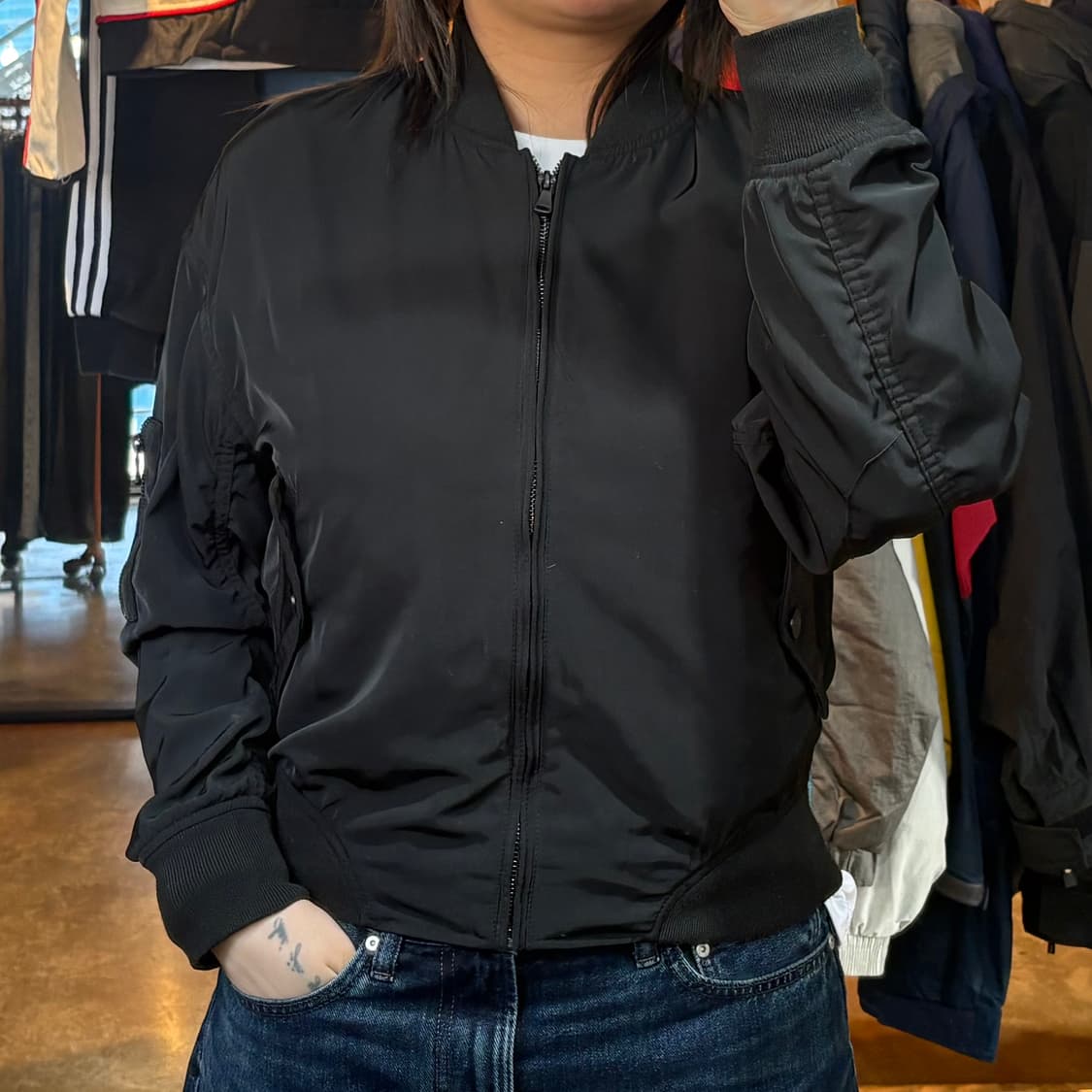 캘빈클라인 블랙 블루종 상품이미지1