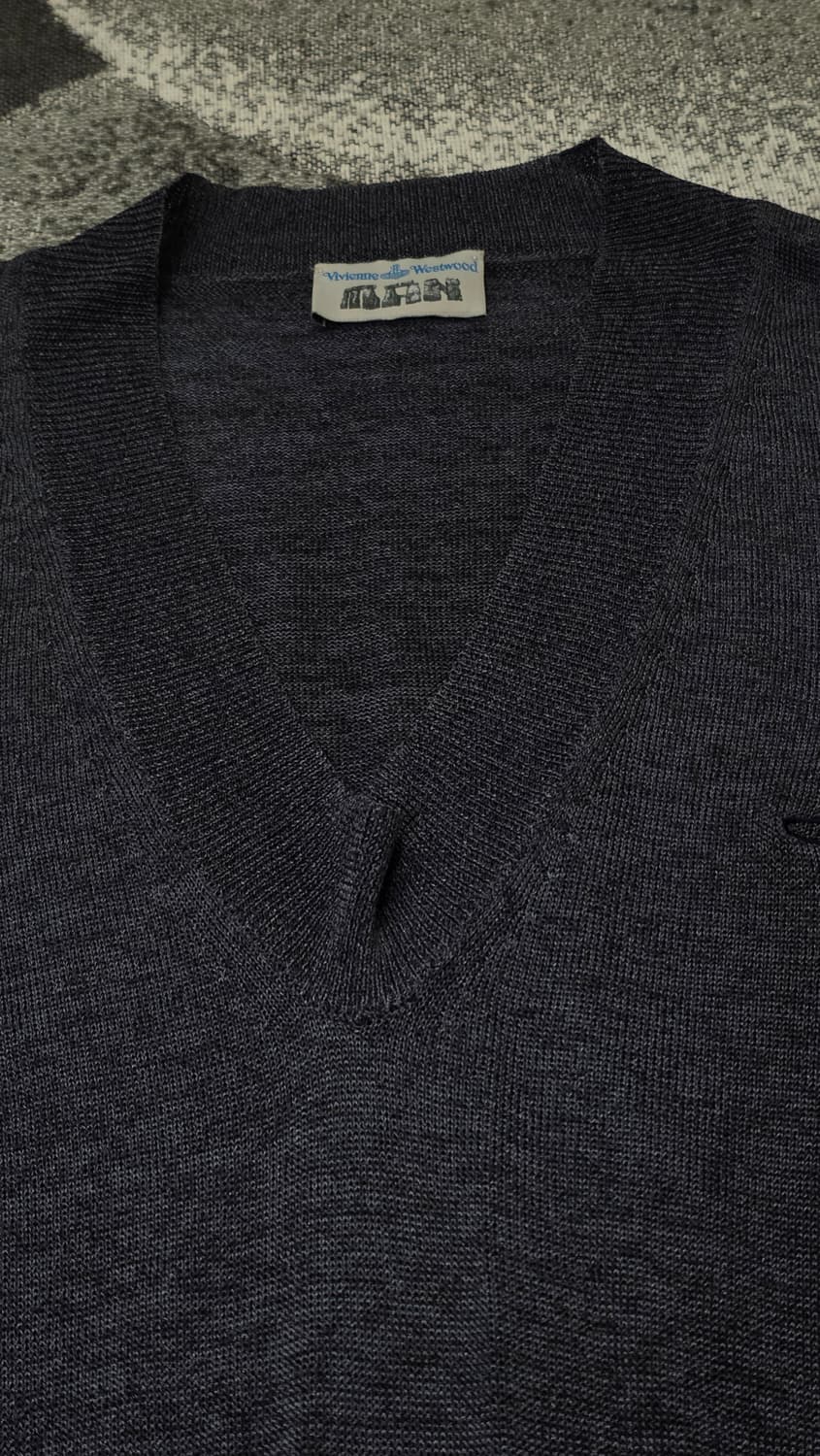 비비안웨스트우드  브이넥 레이온 여름 니트 상품이미지5