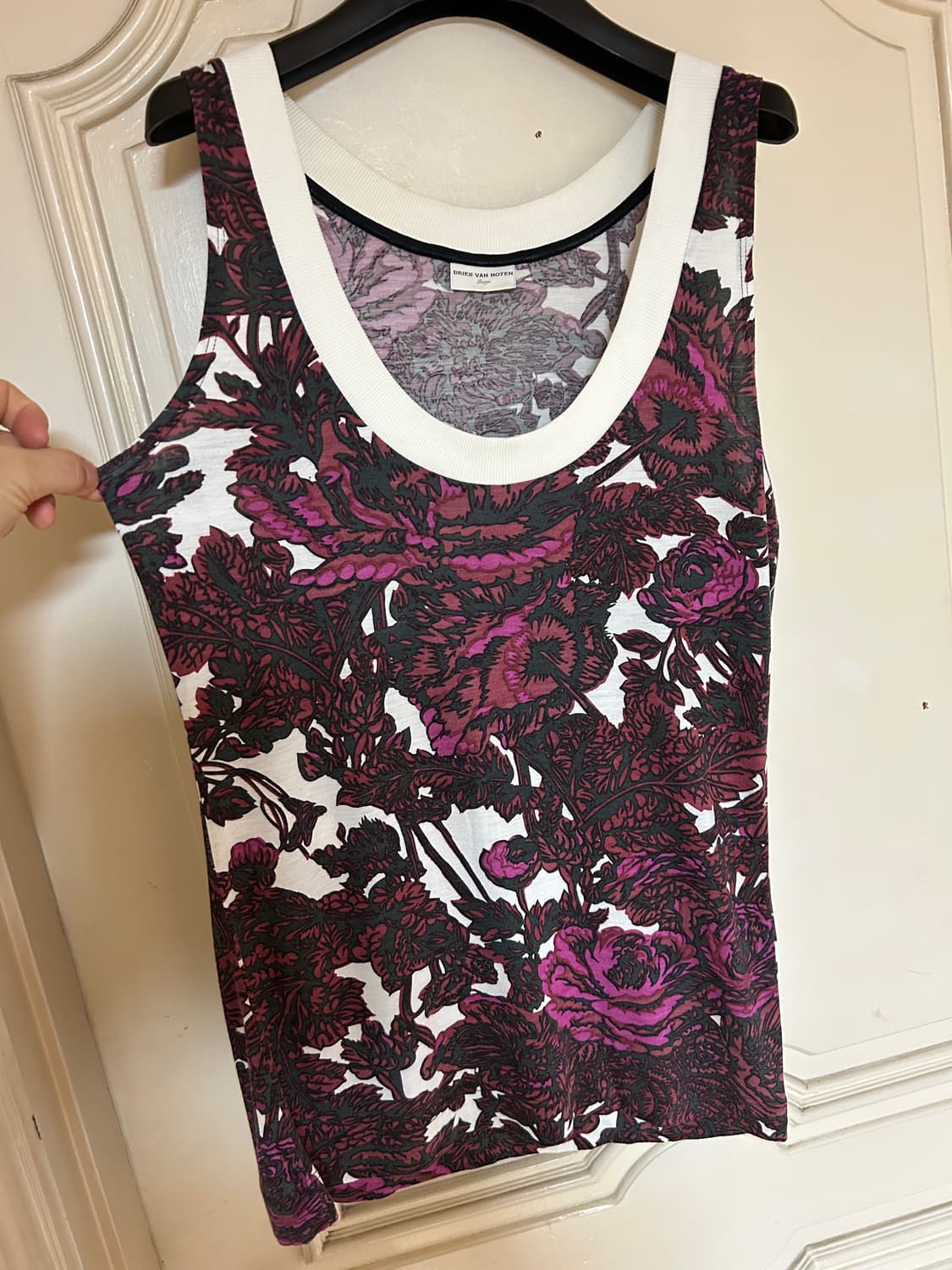 드리스반노튼 민소매 티셔츠 상품이미지2