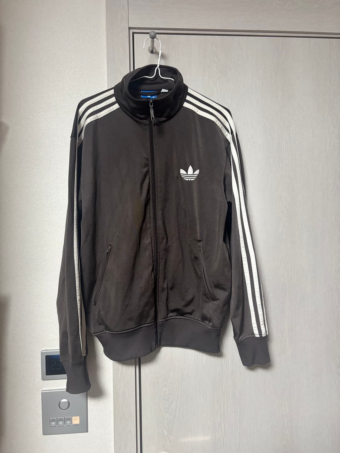 아디다스 우주매물 초코브라운 구파이어버드 져지 트랙탑100 상품이미지1