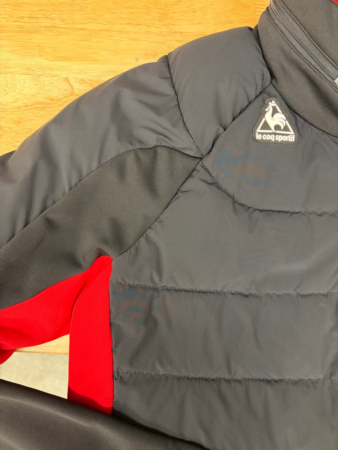 [XL] 르꼬끄 FC서울 패딩 자켓 블랙/레드 상품이미지3