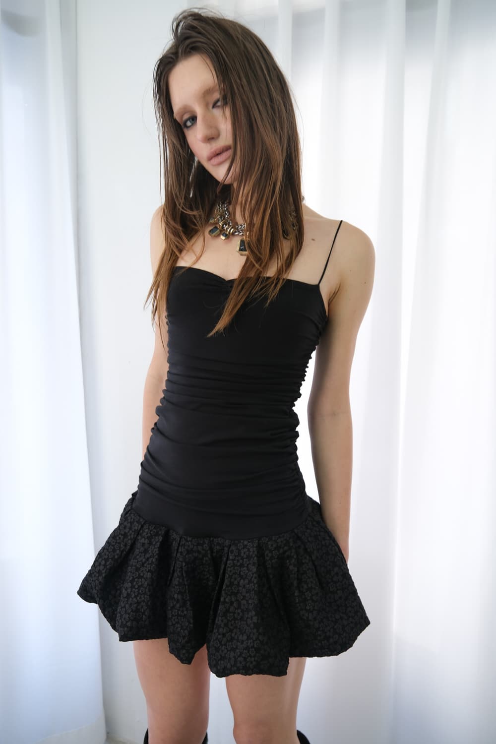 루즈슬립오버 Shirred Petal Mini Dress 상품이미지2