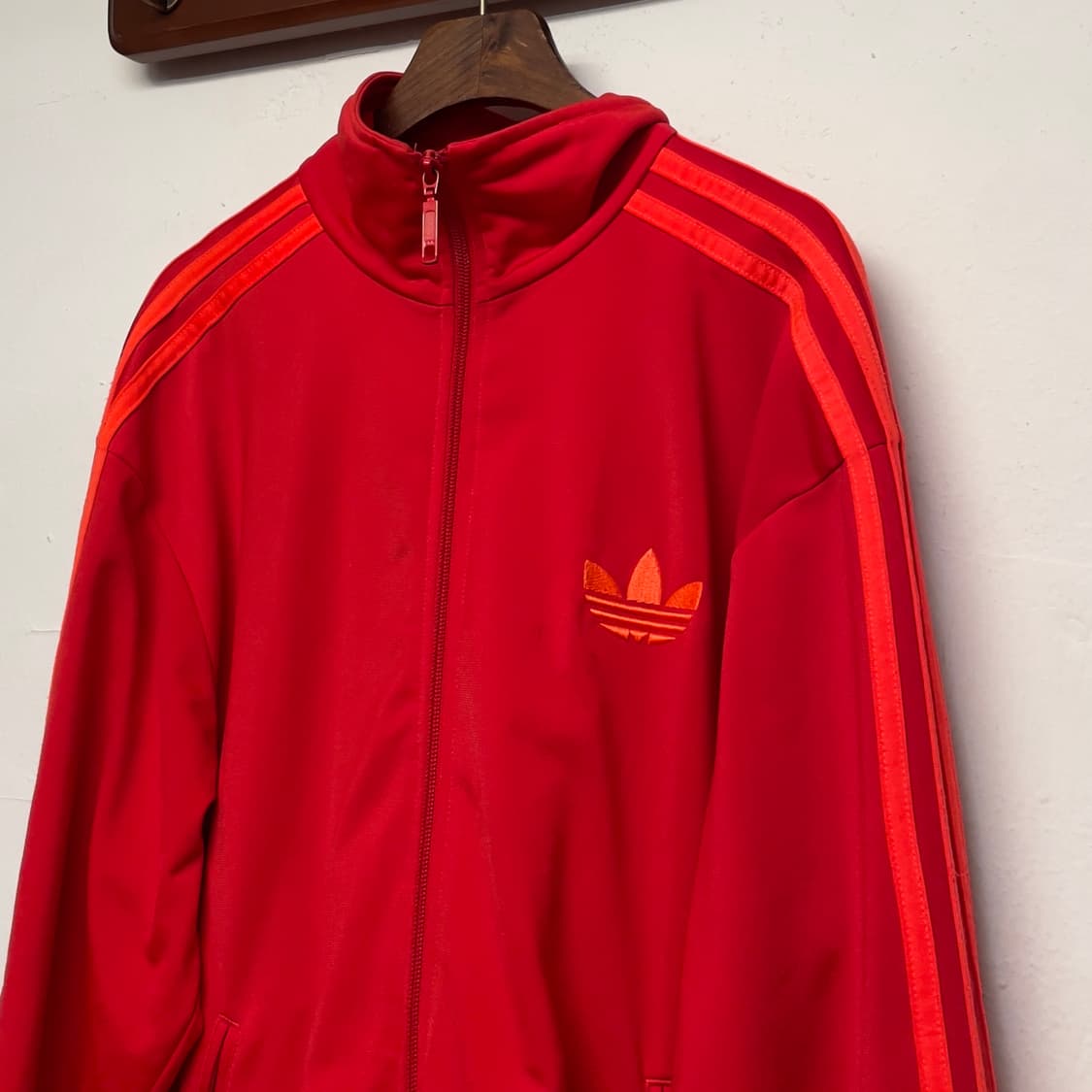 아디다스 파이어버드 레드 트랙탑 져지 자켓   상품이미지2