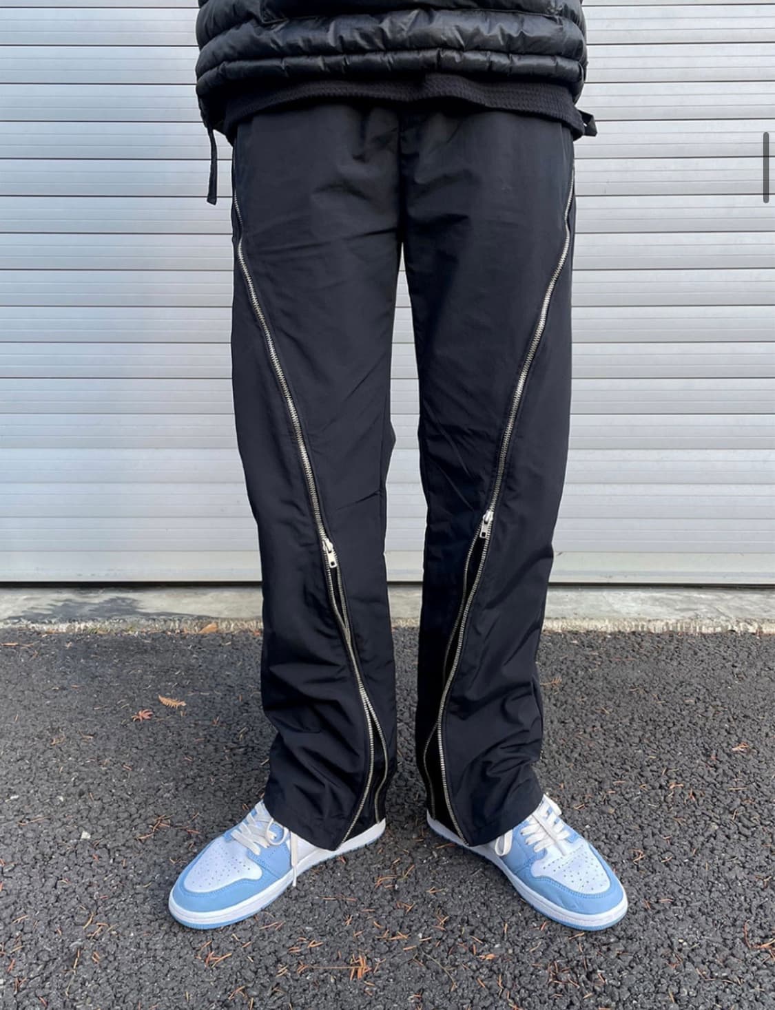 오블리크 지퍼 팬츠 (블랙, 남여공용) 상품이미지2