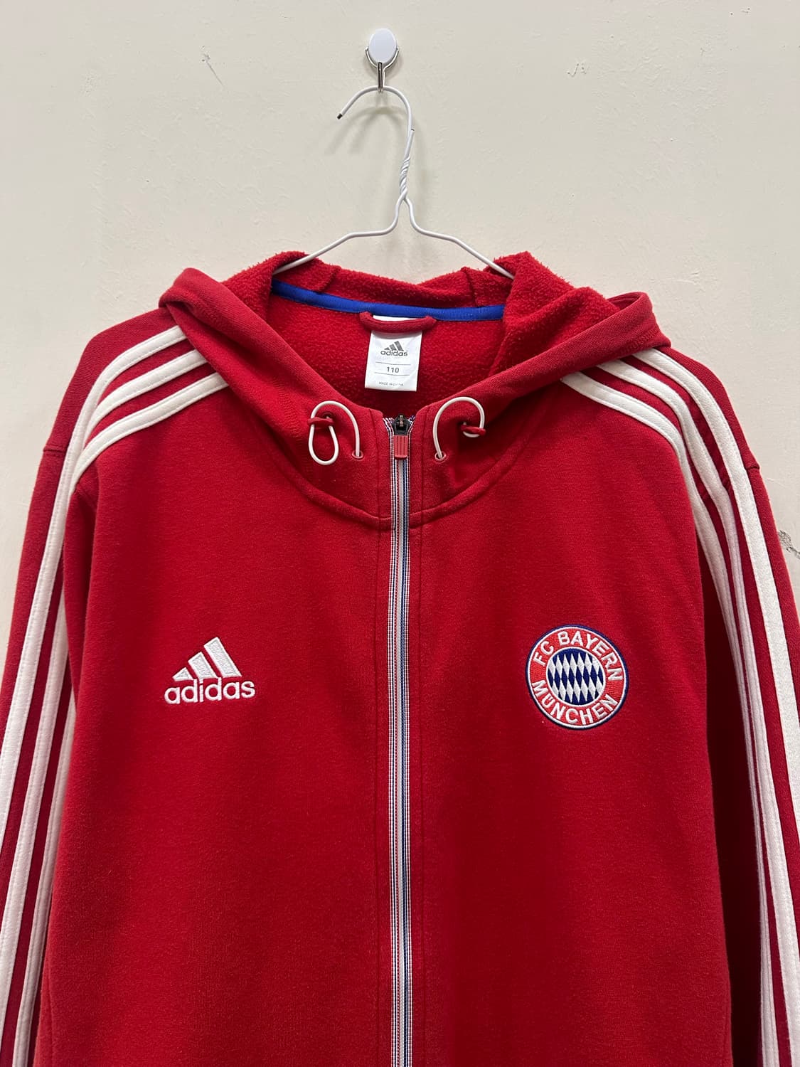 아디다스 뮌헨 축구 후드집업 상품이미지2