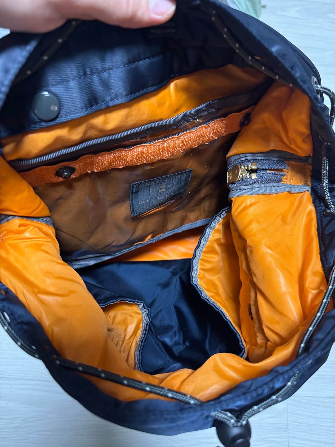 요시다포터 탱커 라지 숄더백 상품이미지2