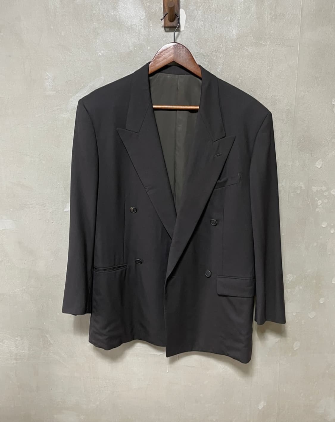 9~00s 이세이미야케 블랙 더블브레스트 울 재킷 상품이미지1