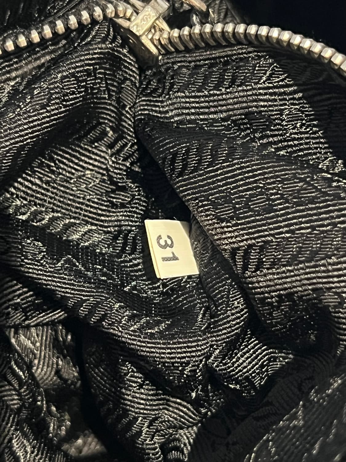 프라다 나일론 레더 스티치 숄더백 상품이미지10