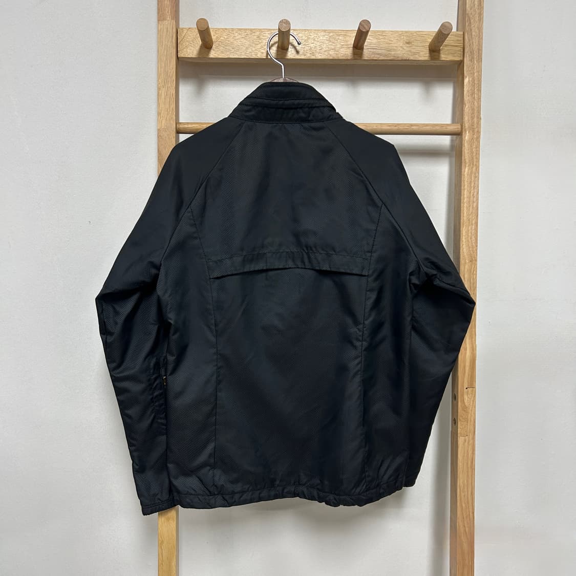 00s 나이키 스우시 로고 투웨이 바람막이 블랙 상품이미지6