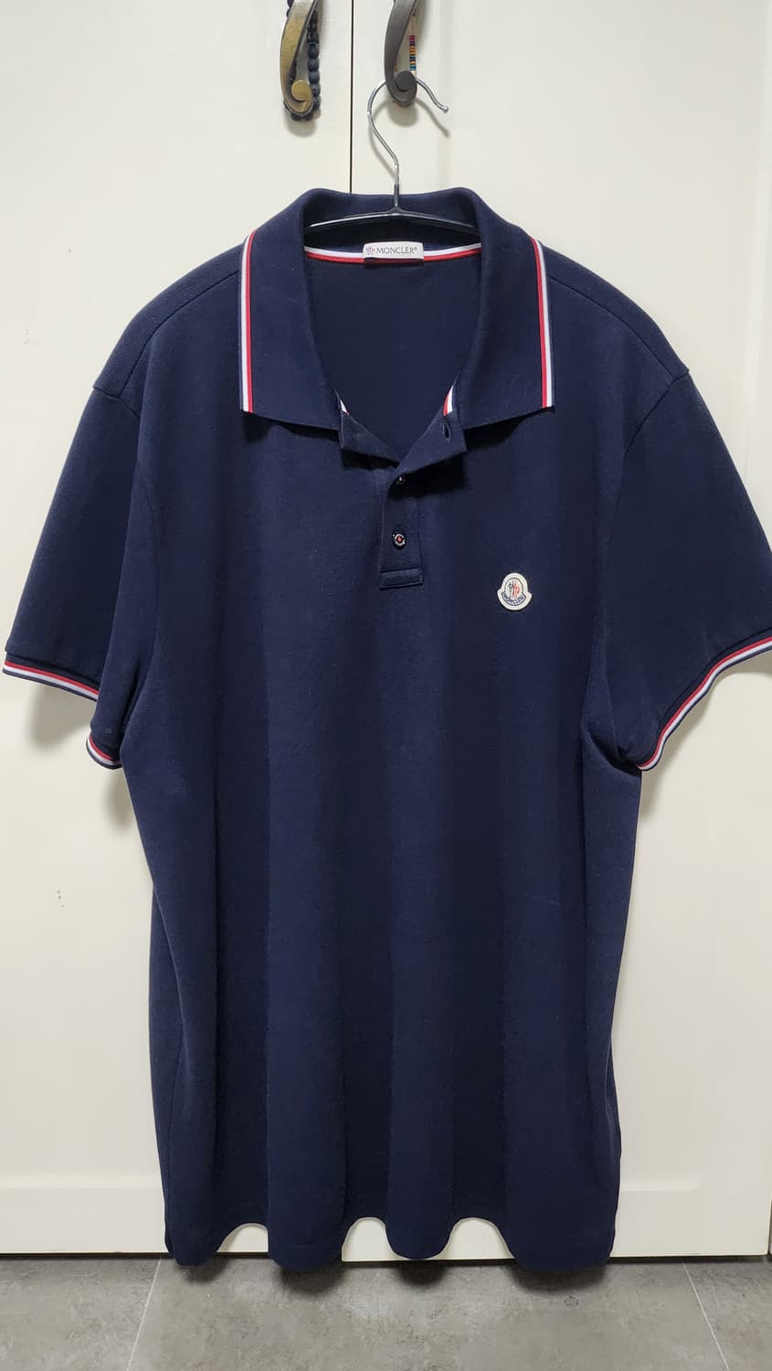 몽클레르 카라티 xl 실착 5회 미만입니다 상품이미지2