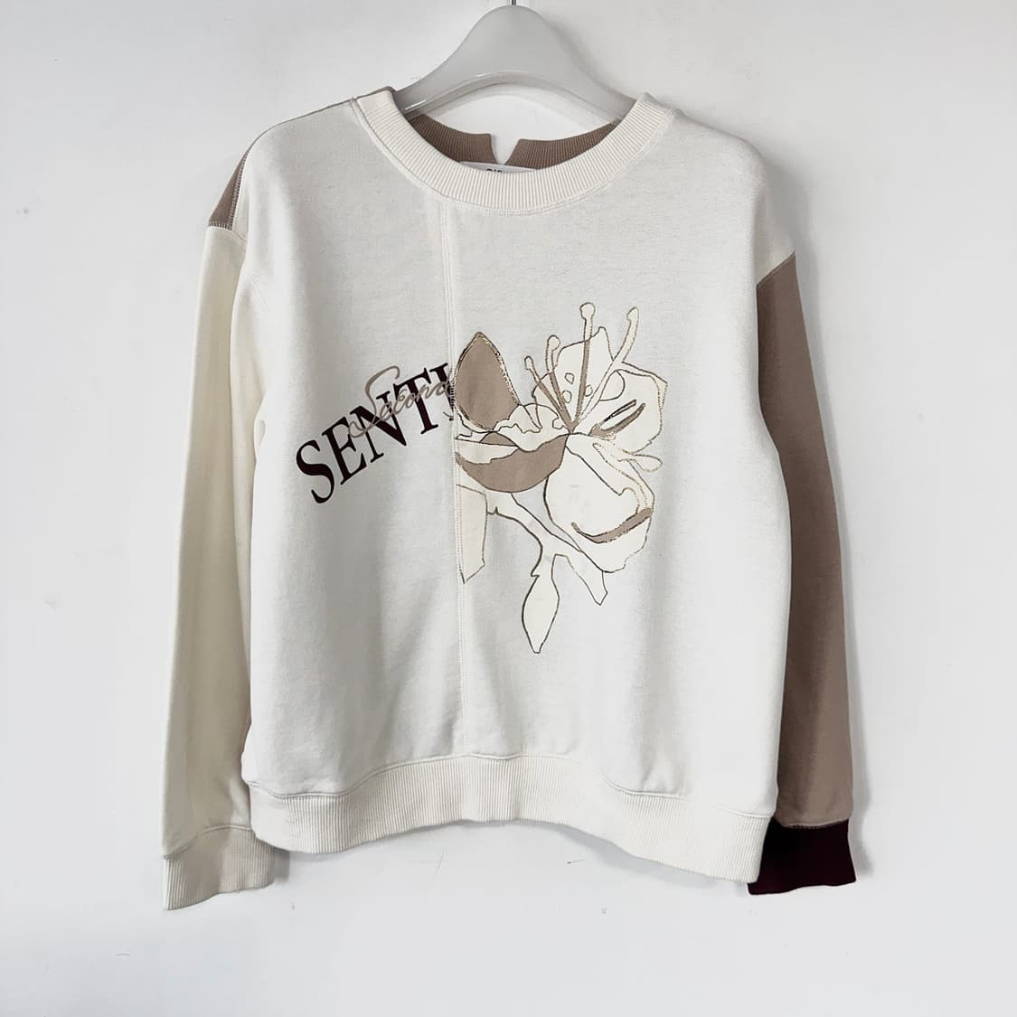 오즈세컨 컬러블록 프린팅 맨투맨 상품이미지1