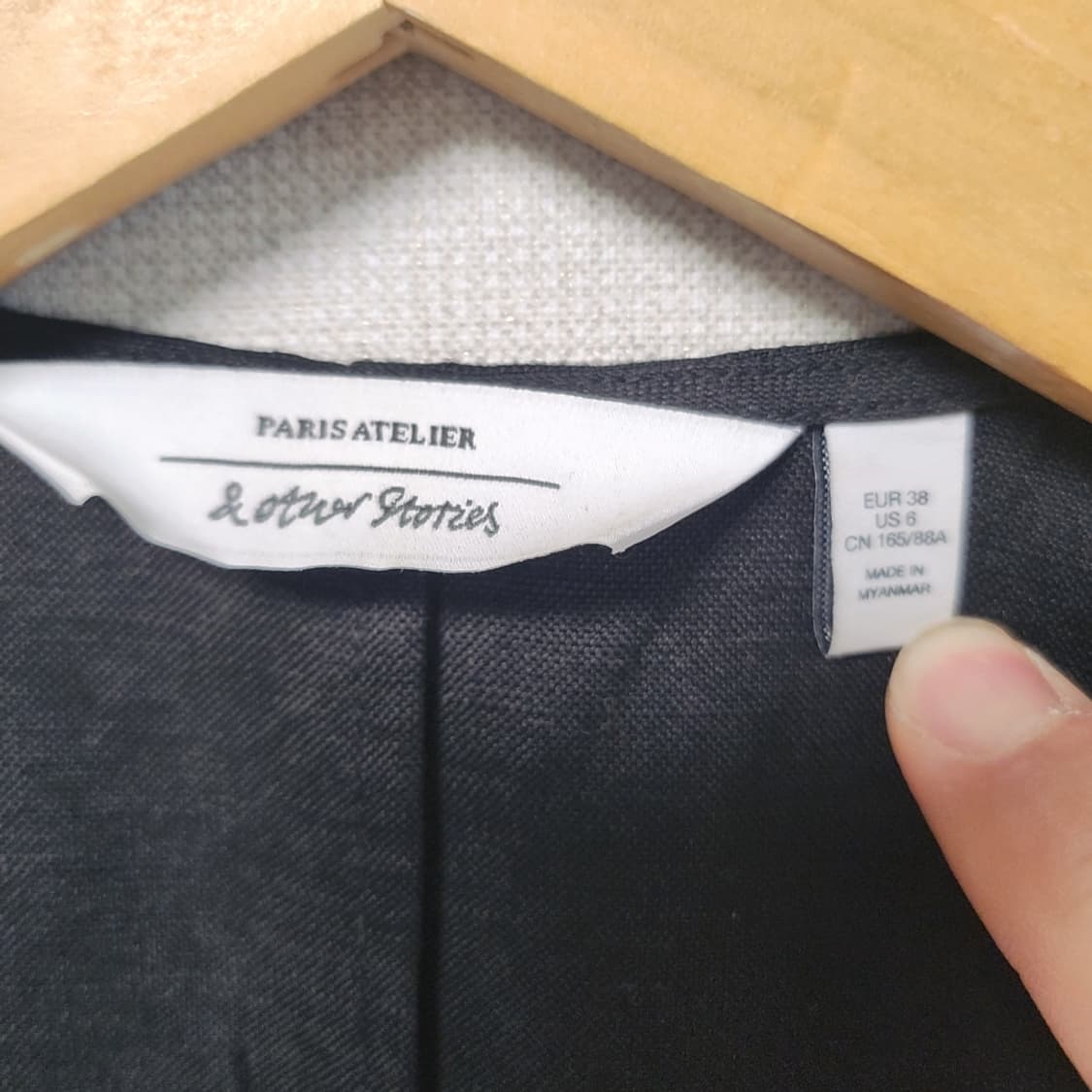 앤아더스토리  랩 스타일 린넨 원피스 38사이즈 상품이미지3