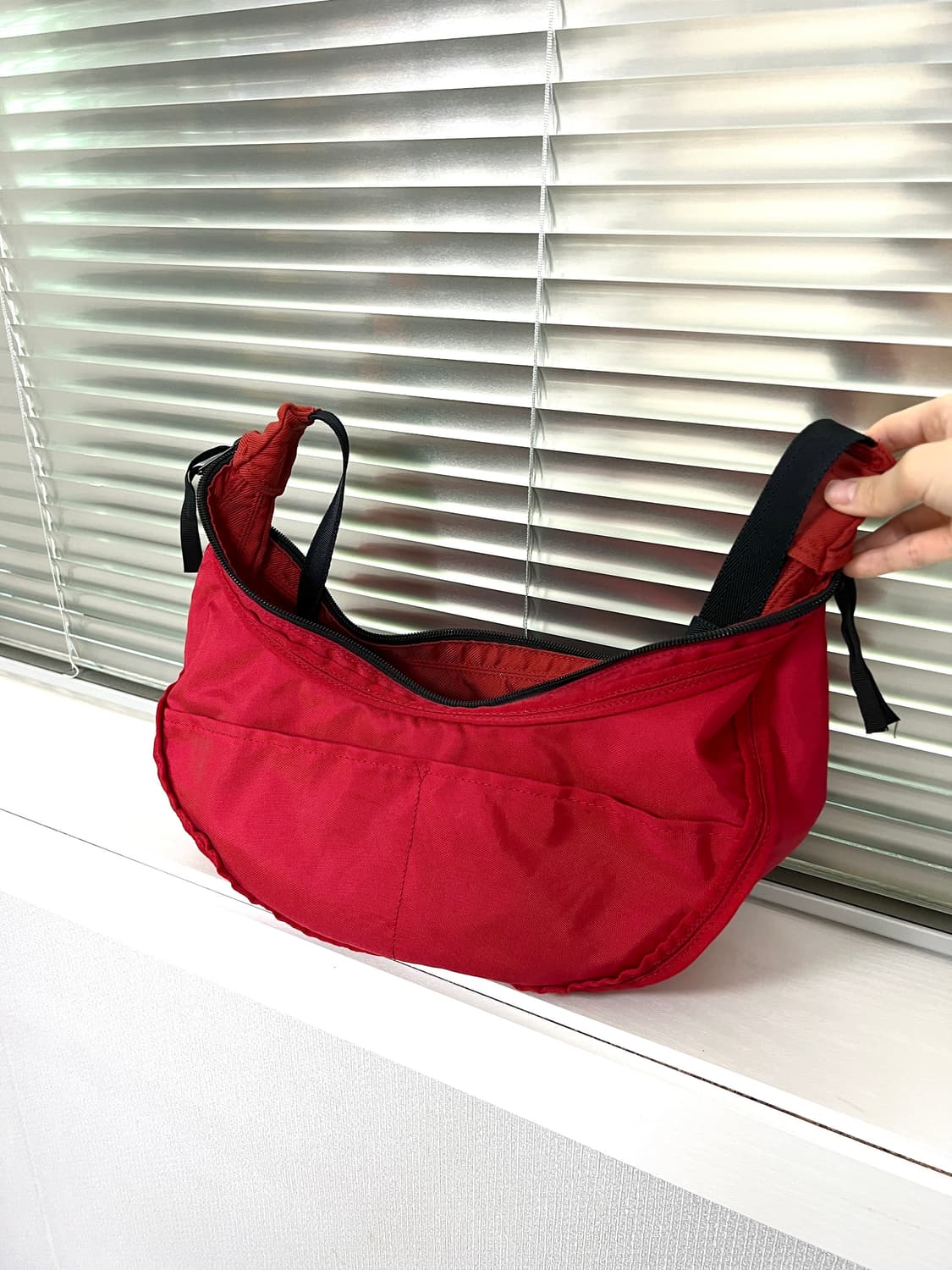 PORTER ROUND-SHOULDER BAG (Red)  상품이미지9