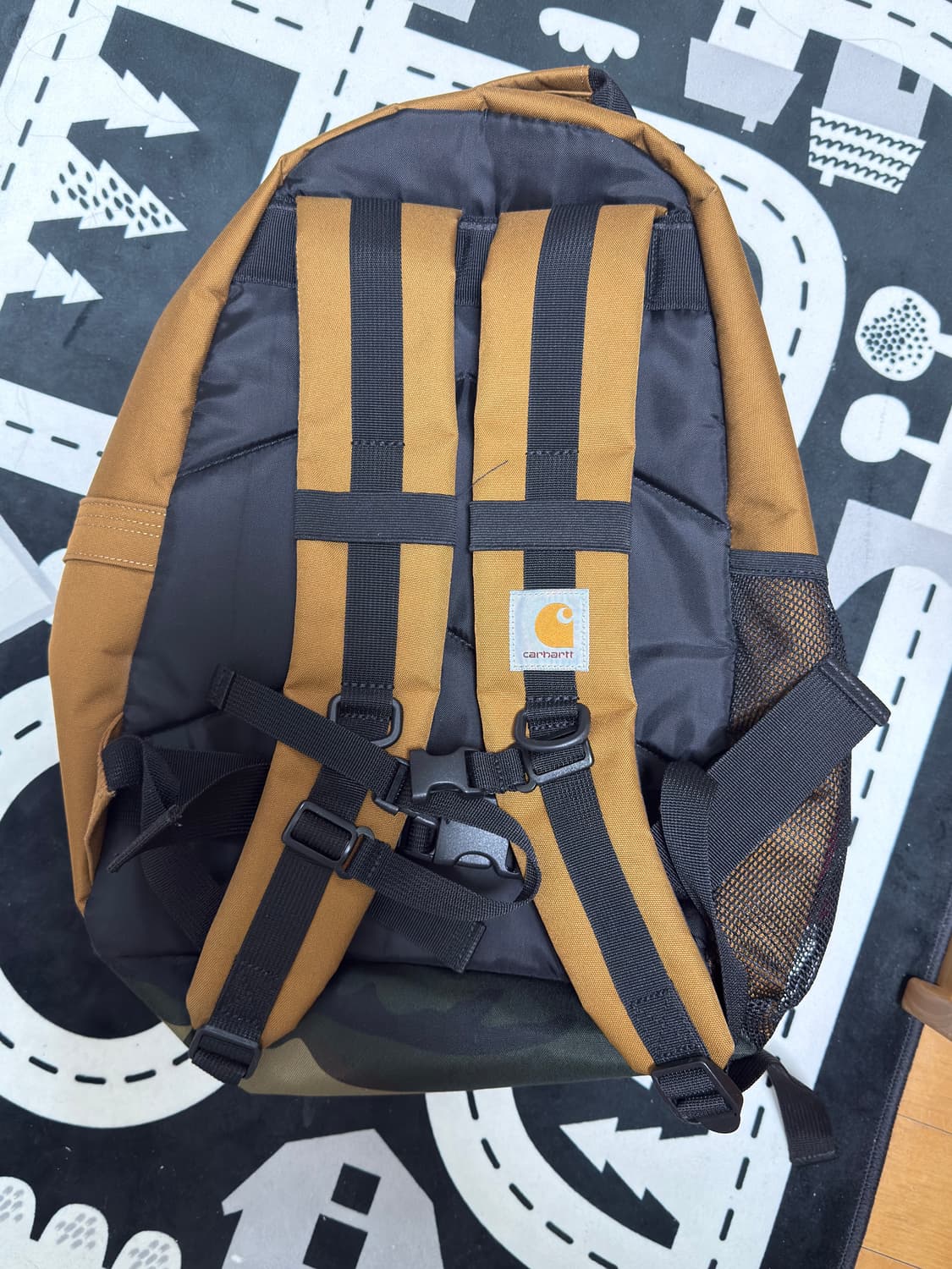 칼하트 킥플립 백팩 상품이미지3