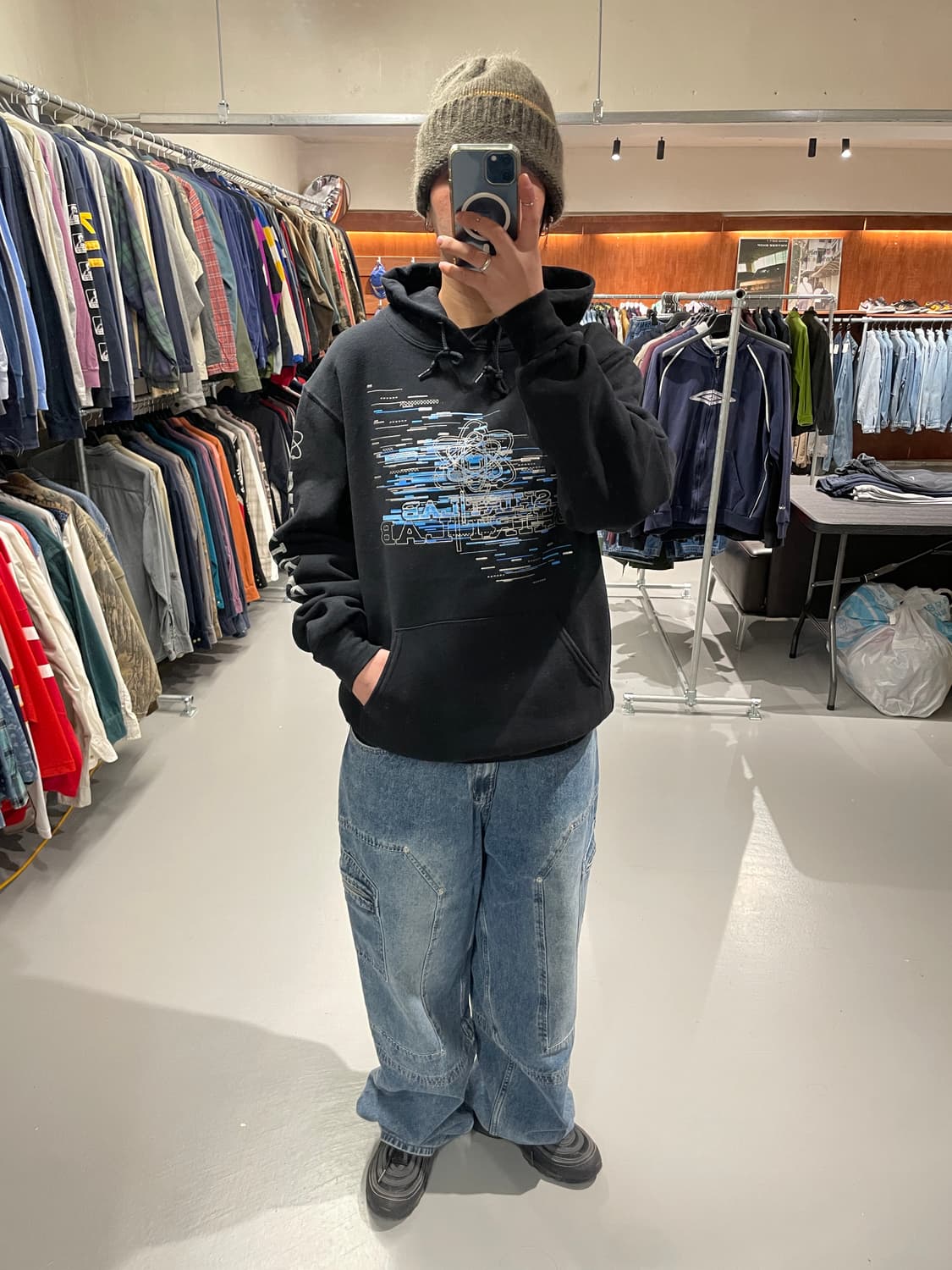 러셀 프린팅 후드 티셔츠    상품이미지3