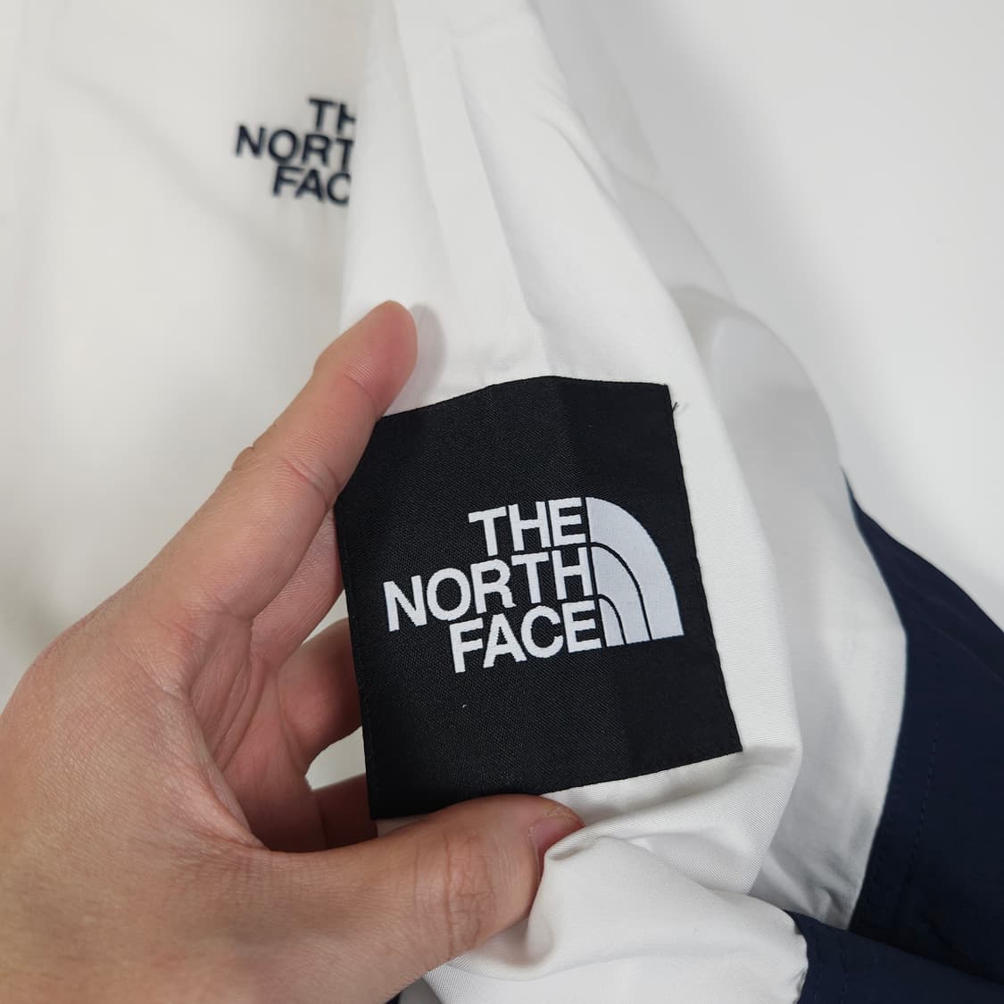 노스페이스 아노락 바람막이  상품이미지3