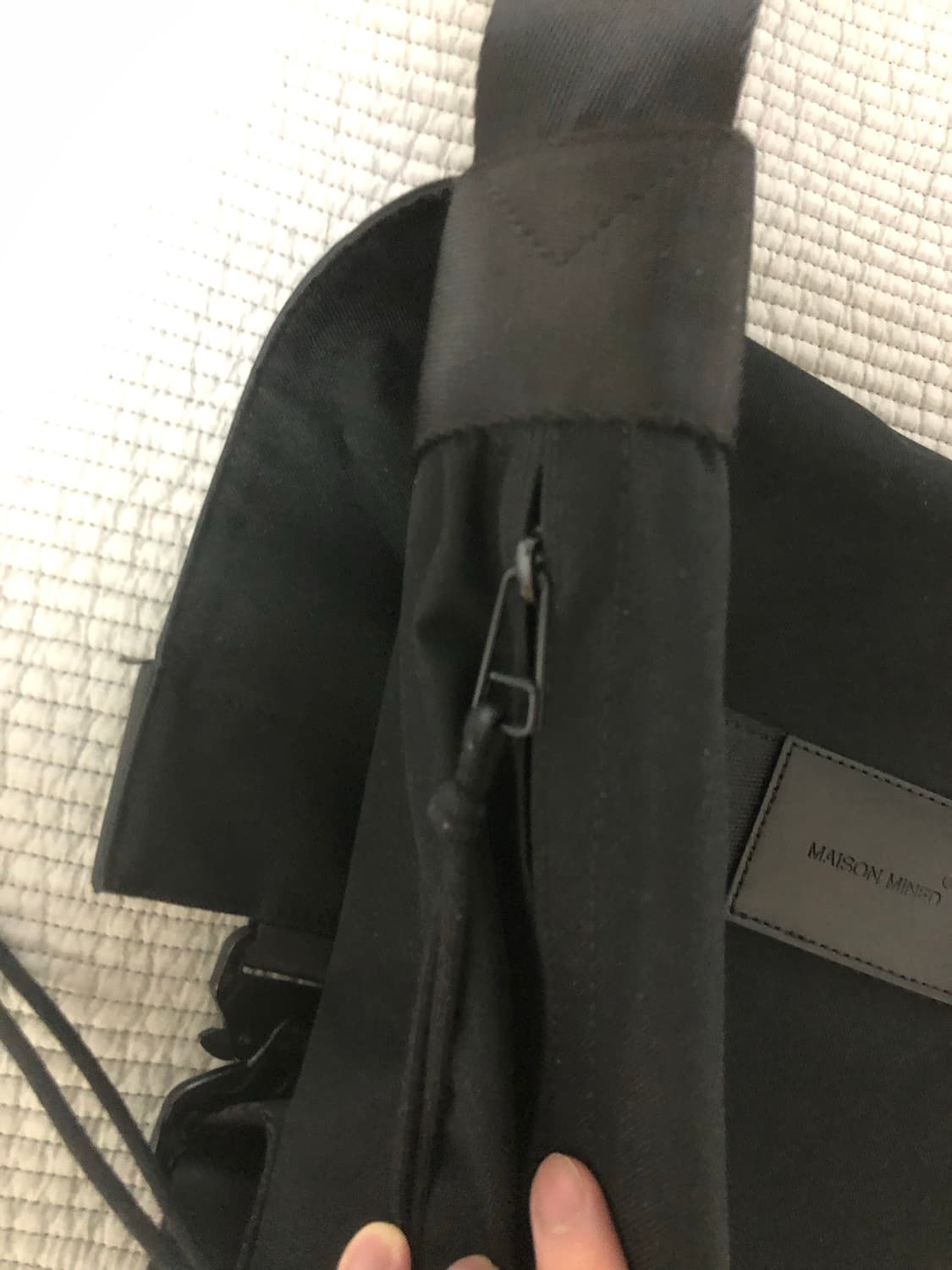 메종미네드 투버클 메신저백 상품이미지5
