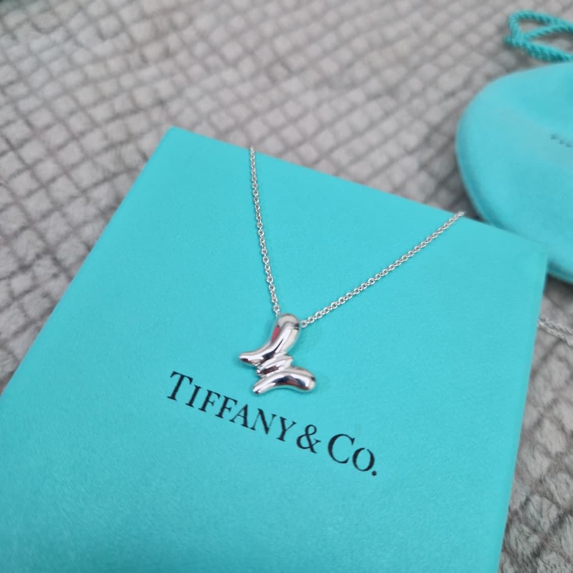 티파니 한정판 나비 목걸이 상품이미지4