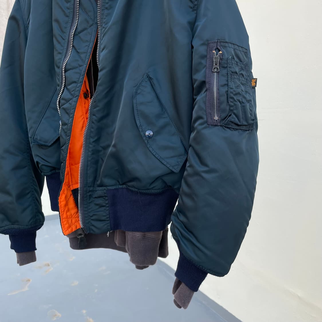 알파 인더스트리 나일론 MA-1 (L) 상품이미지3