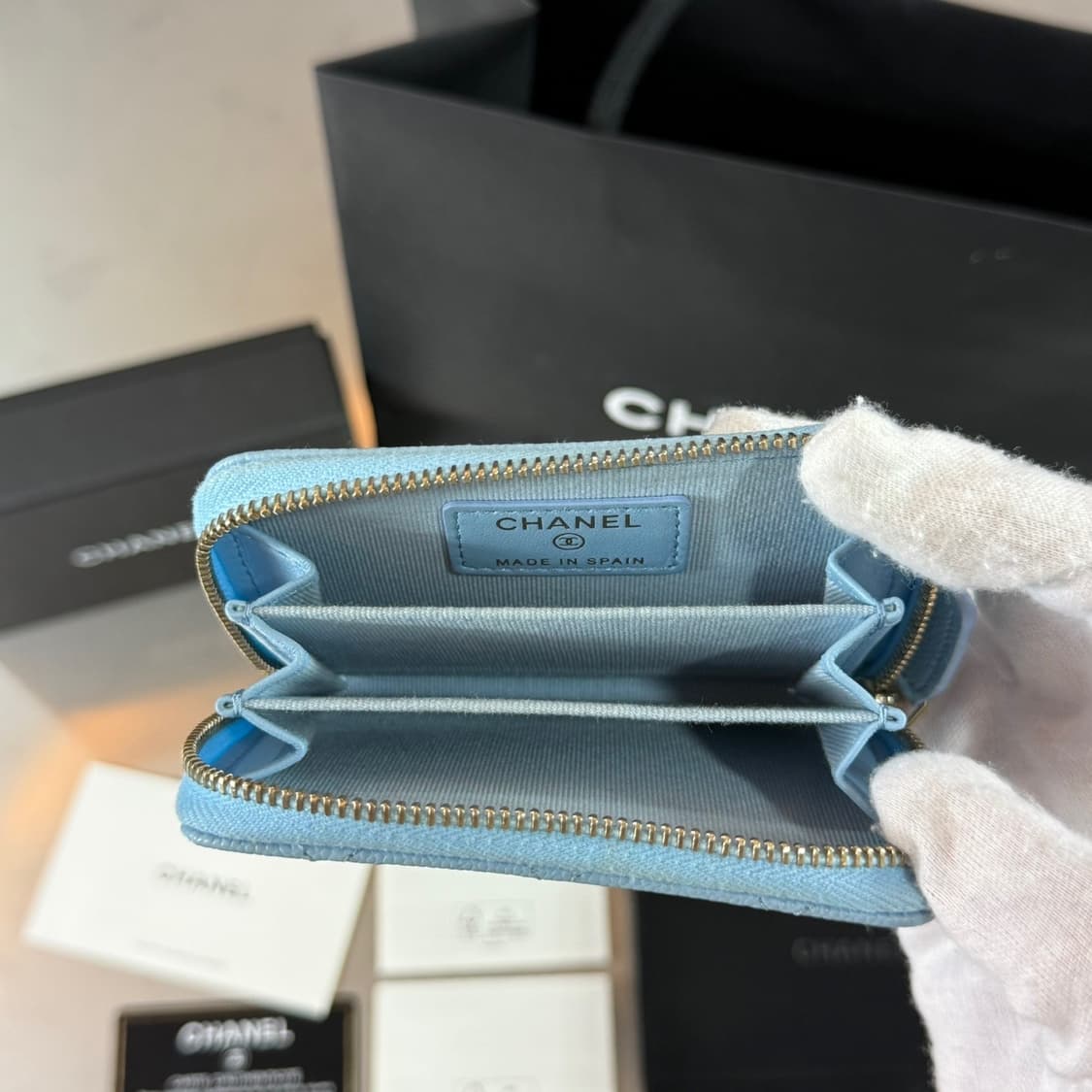 [정품] 샤넬 클래식 스카이블루 카드지갑 풀구성품 상품이미지4