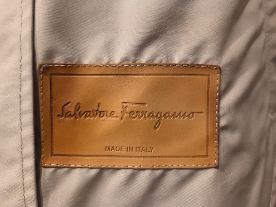 살바토레 페라가모 맥코트 상품이미지7