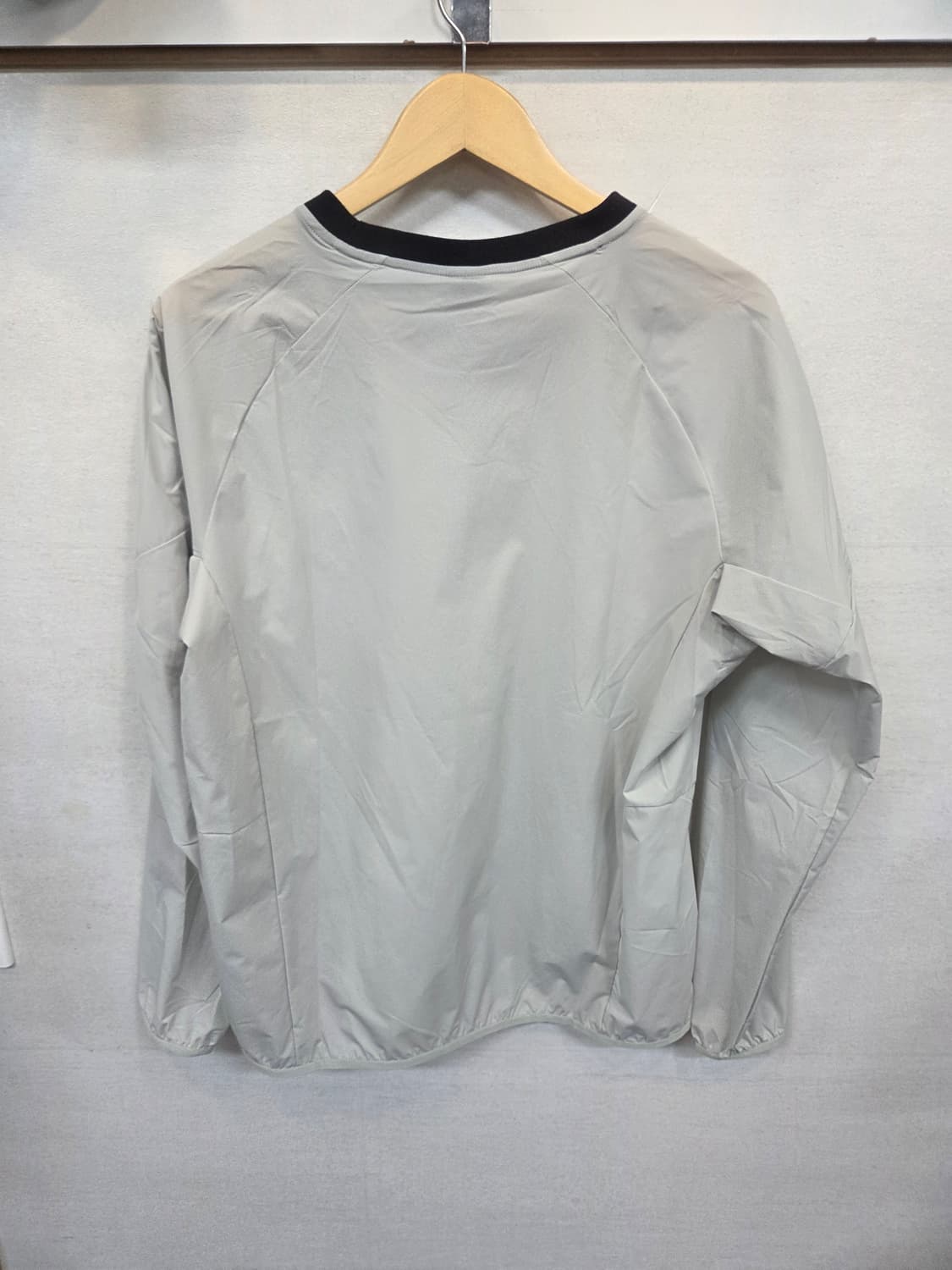 몽벨 우븐 웜업 맨투맨 m 상품이미지2