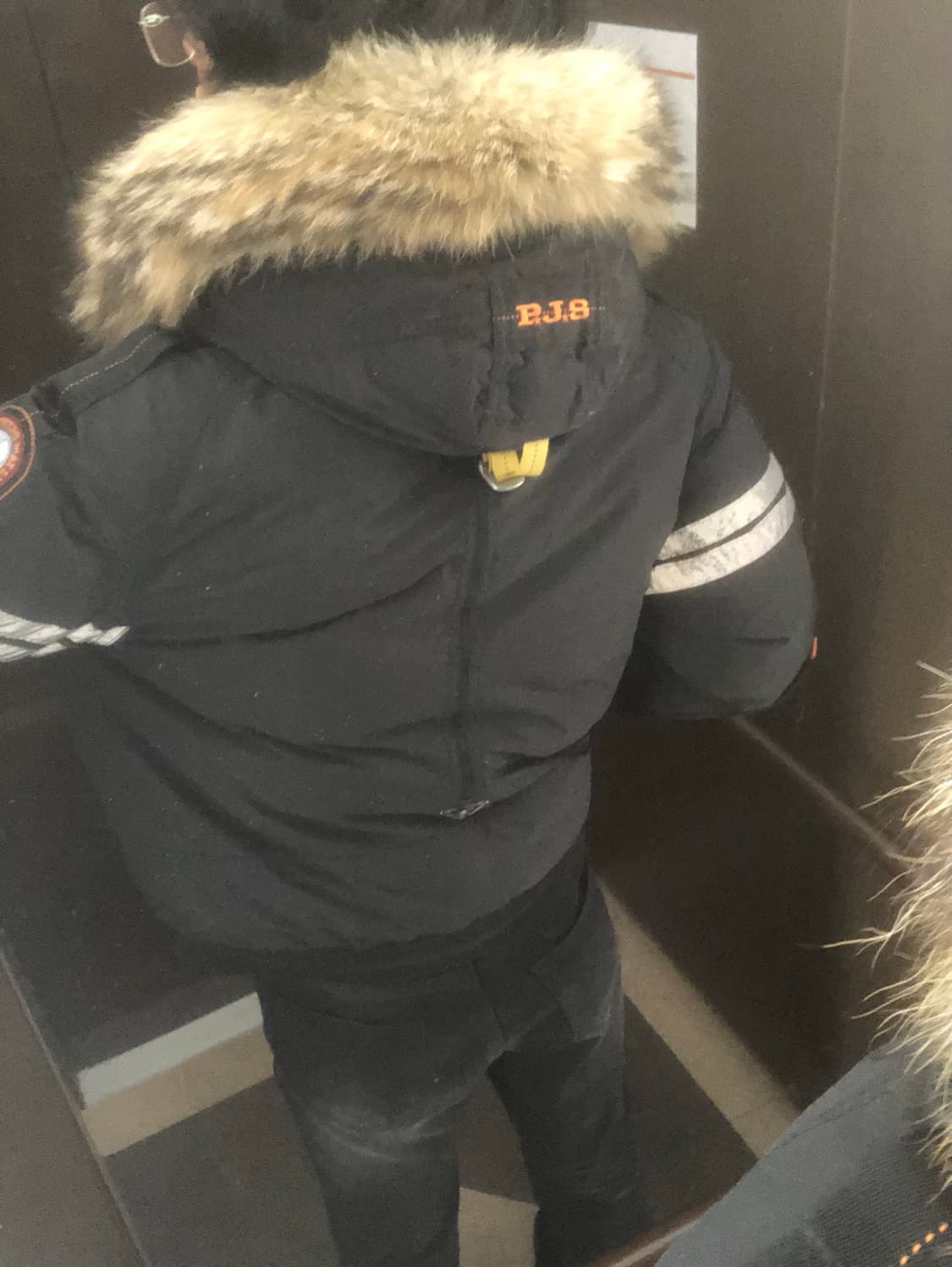 파라점퍼스 트라이브 한정판 매우급처.. M size 상품이미지2