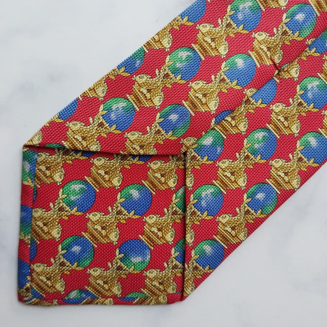 레오나드 실크 레드 오브젝트 패턴 넥타이 9.6cm A+등급 K1260
 상품이미지7