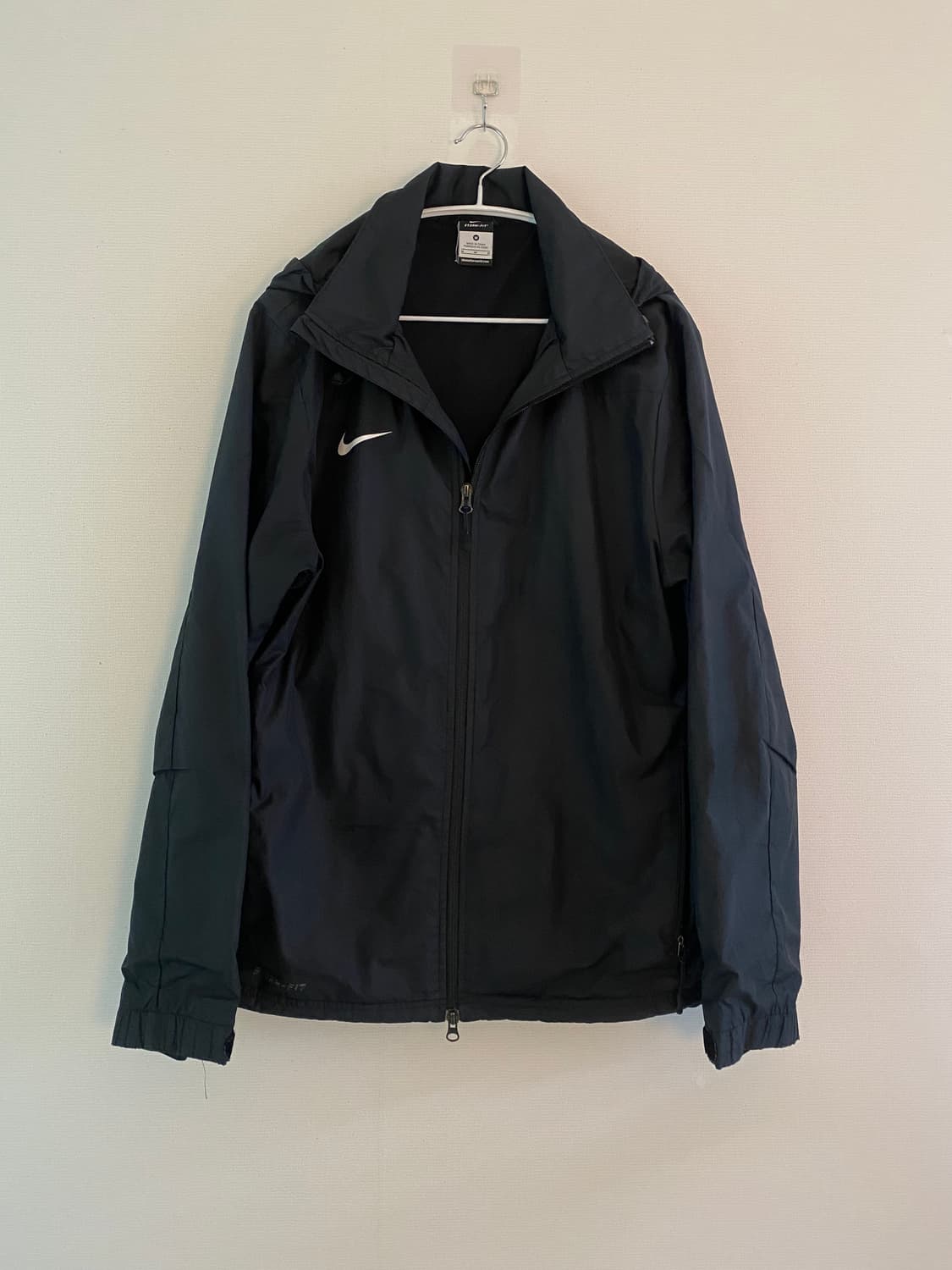 나이키 바람막이 상품이미지1