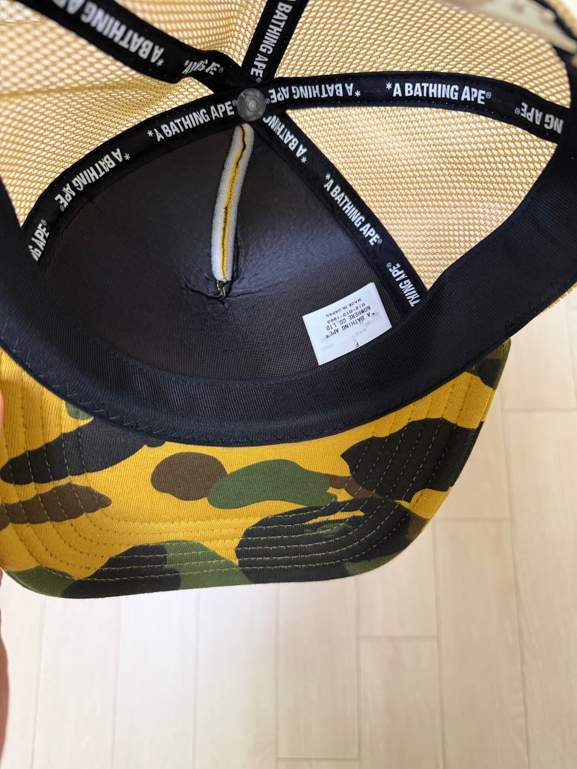 베이프 퍼스트 카모 컬리지 메쉬캡 옐로우 상품이미지3