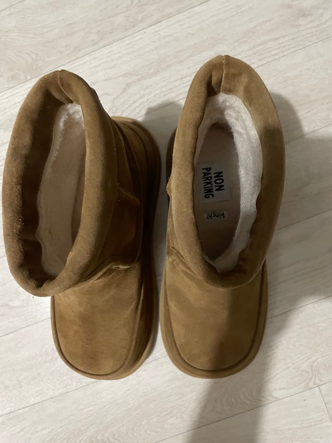 킨치 논파킹 road어그부츠 270 상품이미지2