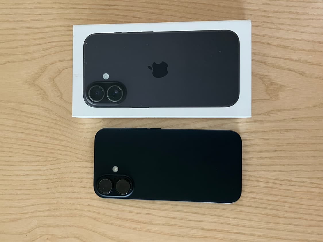 (ss급)아이폰16 128GB 블랙 상품이미지1