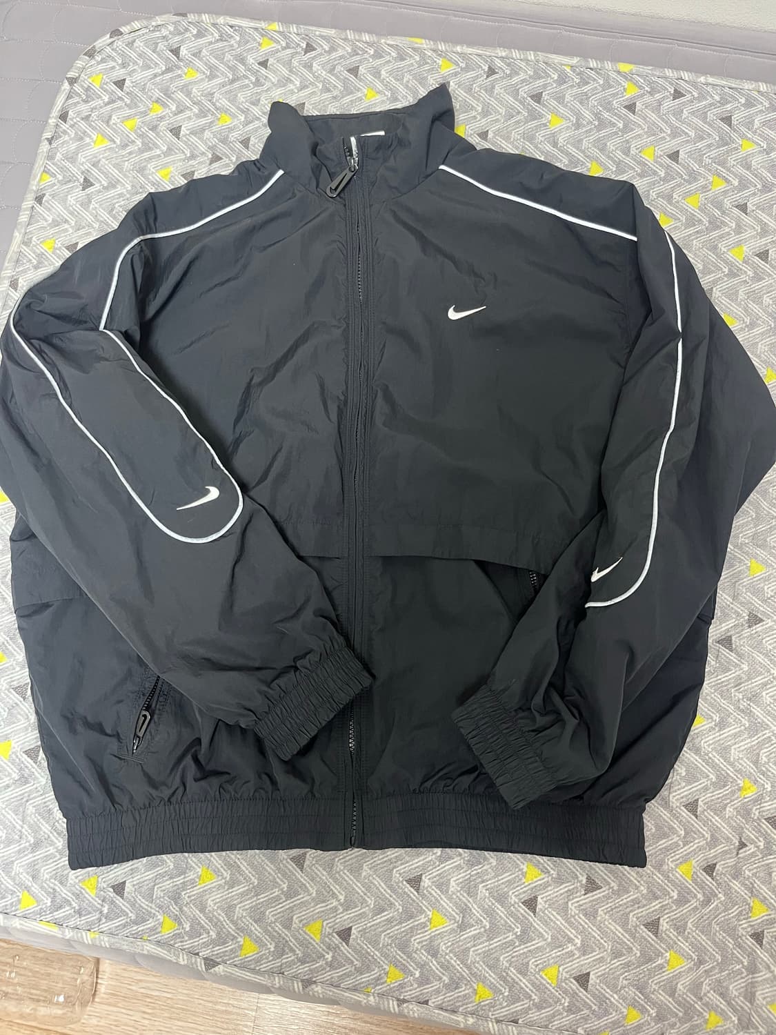 나이키 바람막이(나이키 NSW 솔로 스우시 우븐 트랙 자켓) 상품이미지1